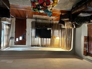 62-53 80 Road, Glendale, NY 11385