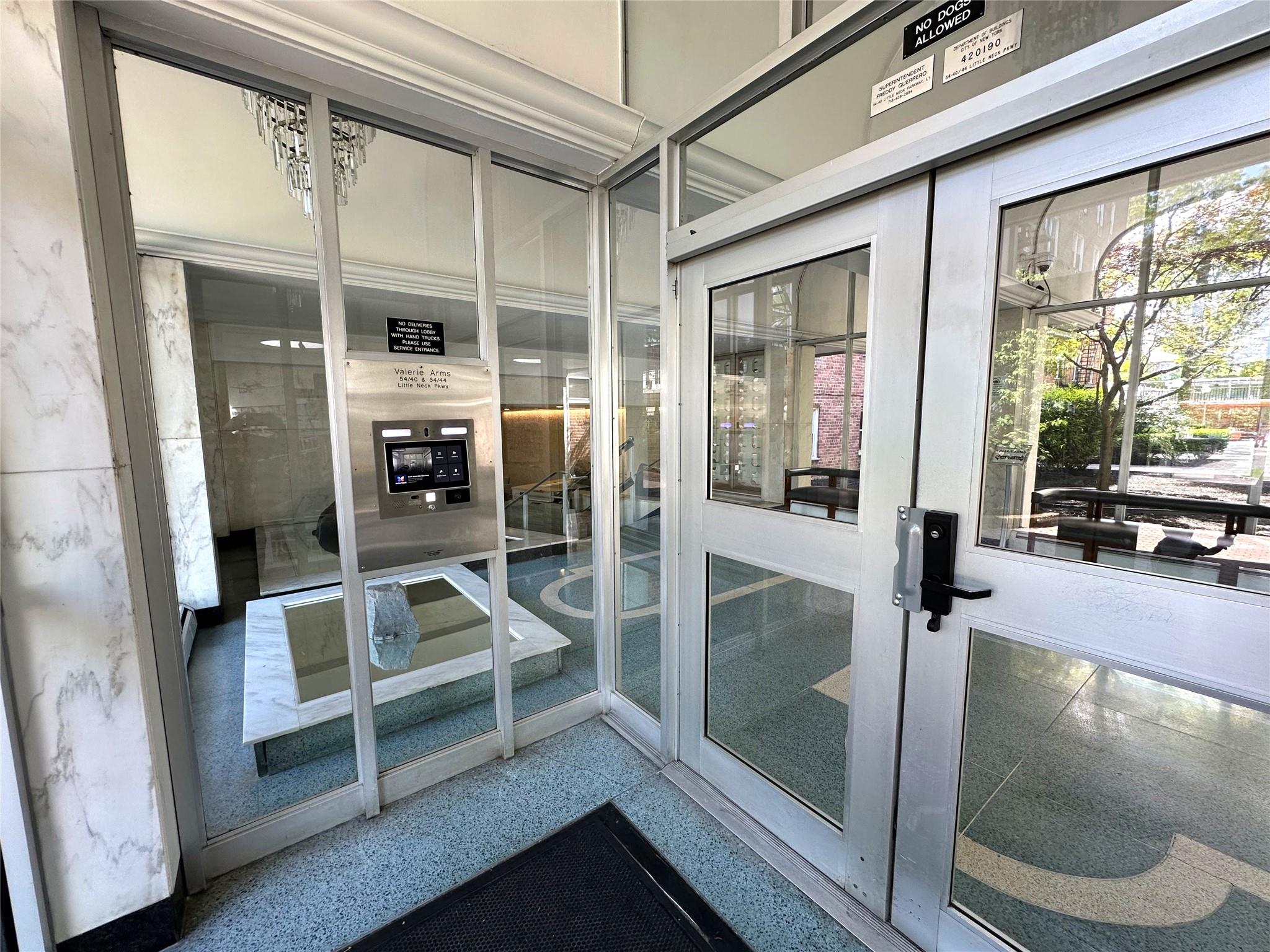 54-40 Little Neck Parkway # 2K, Little Neck, NY 11362