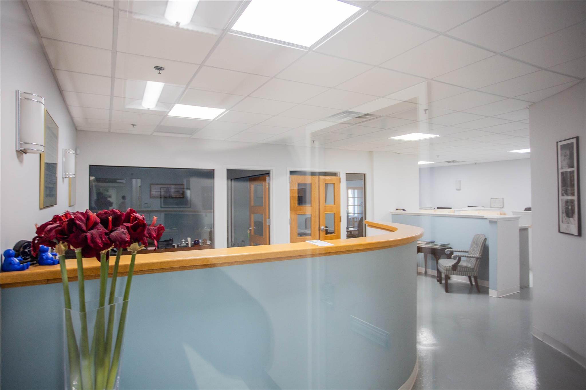 486 Sunrise Highway, Rockville Centre, NY 11570