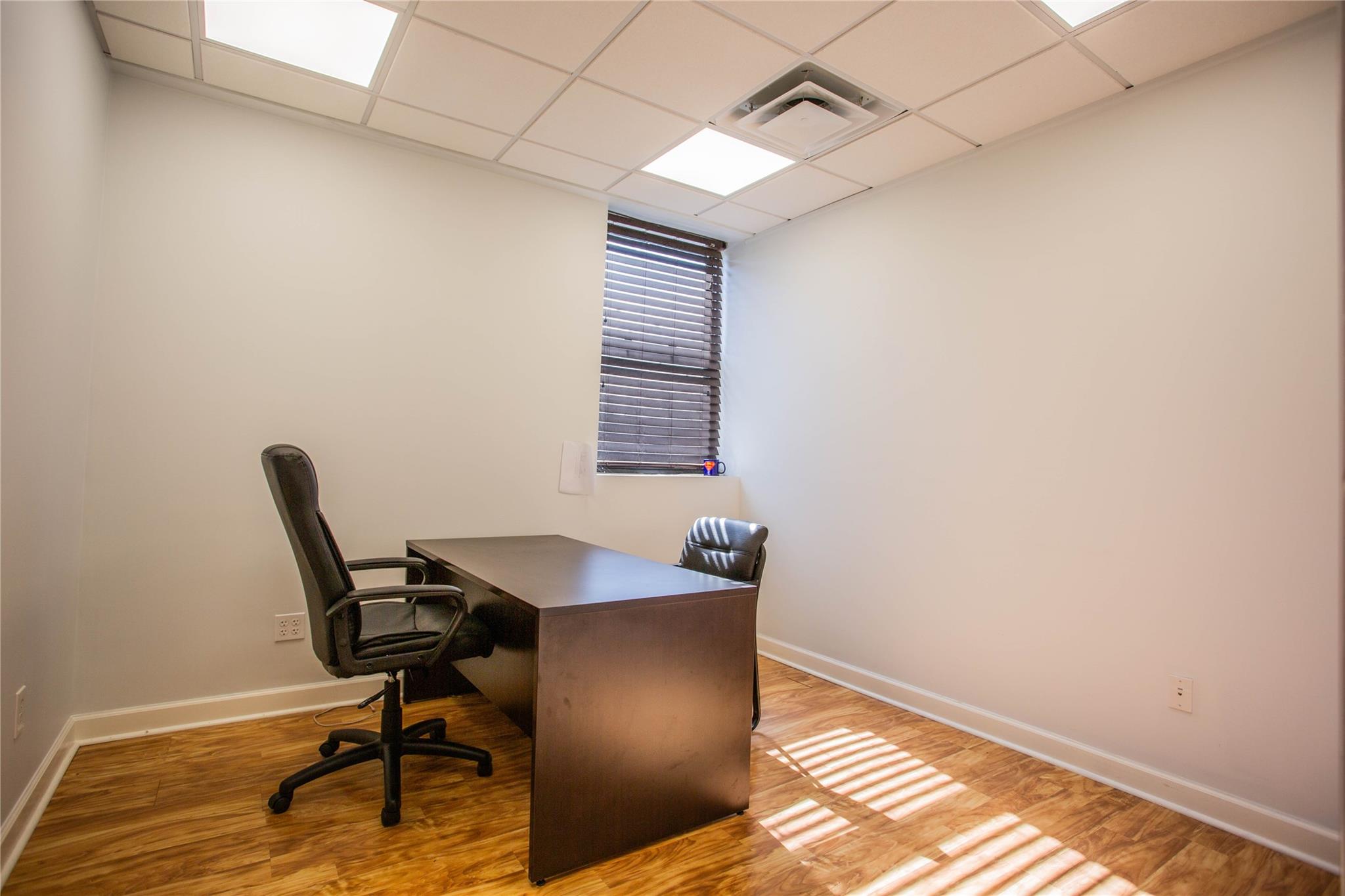 486 Sunrise Highway, Rockville Centre, NY 11570