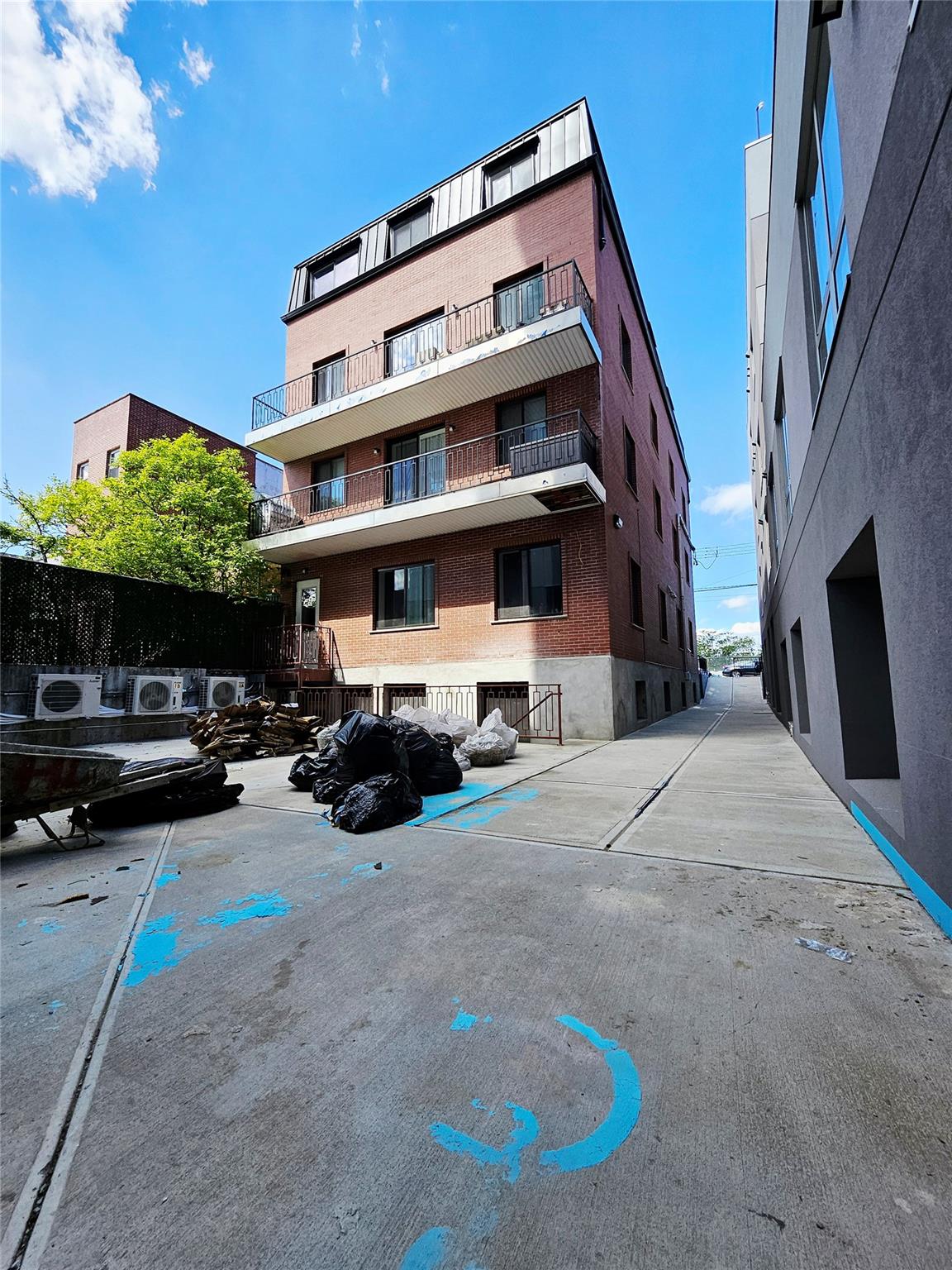 1058 62nd Street, Brooklyn, NY 11219