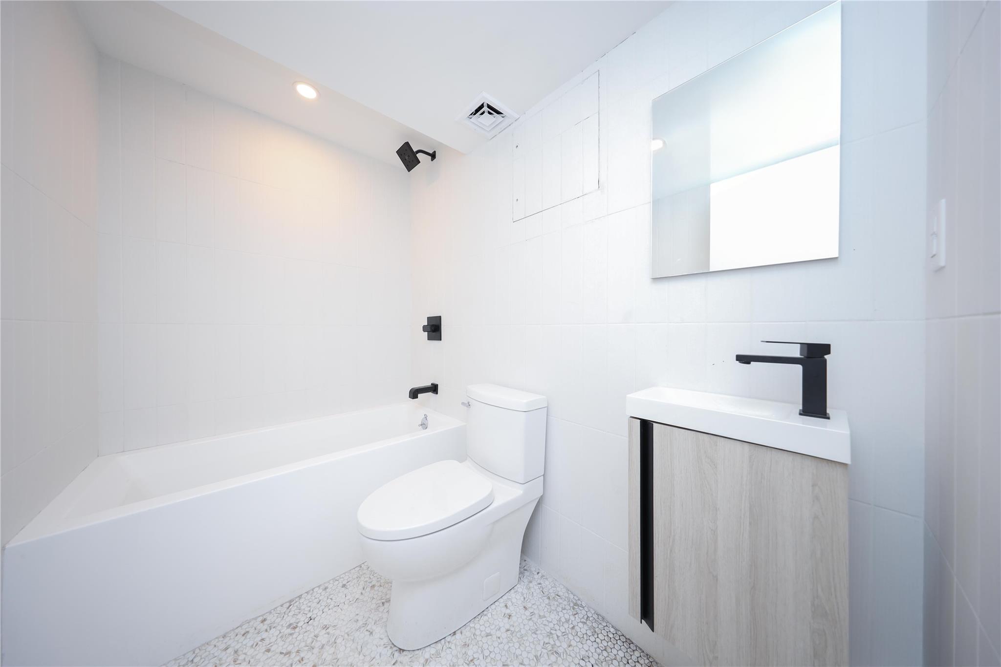 1058 62nd Street, Brooklyn, NY 11219