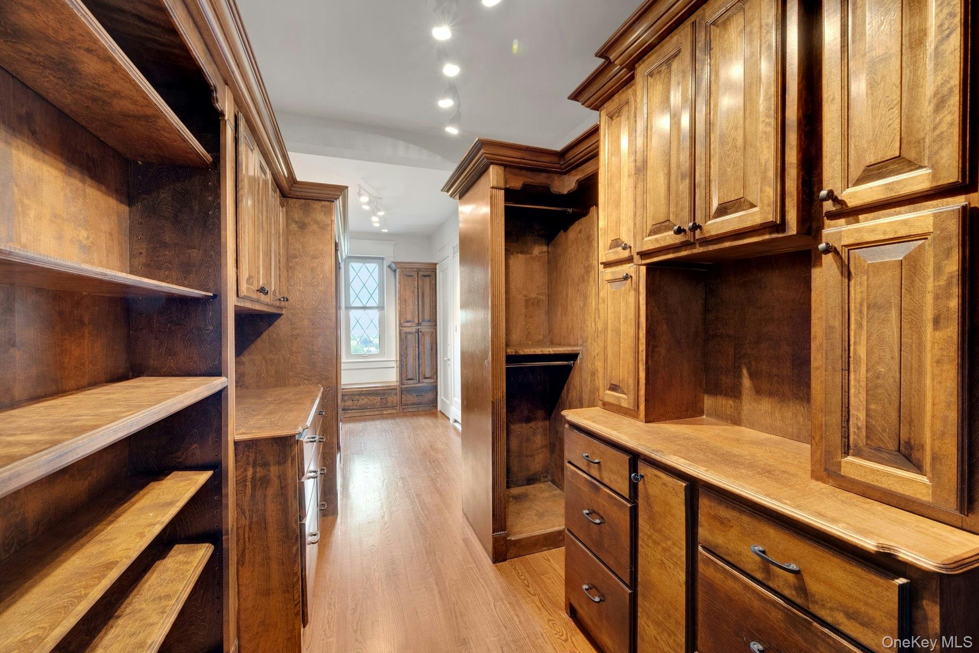 57 Cobb Lane, Tarrytown, NY 10591