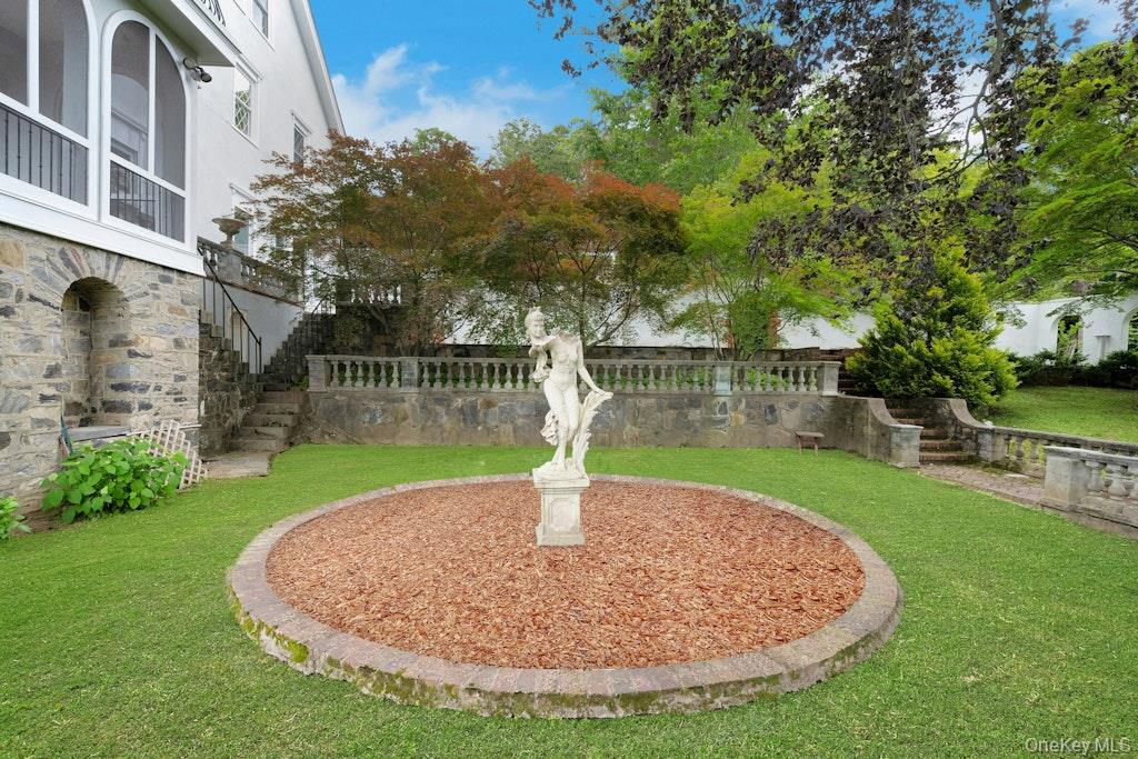 57 Cobb Lane, Tarrytown, NY 10591