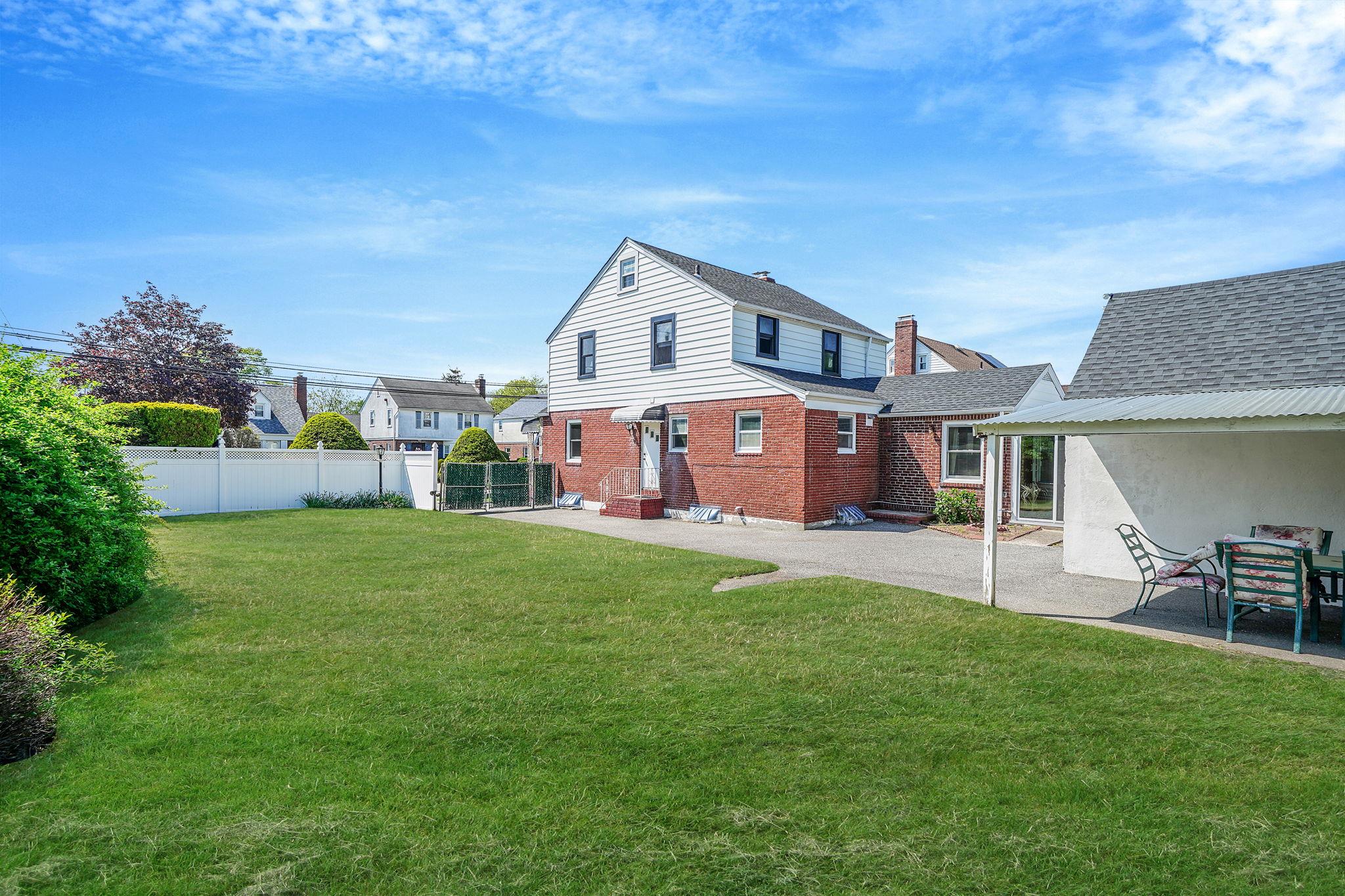 66 Elmwood Avenue, Hempstead, NY 11550