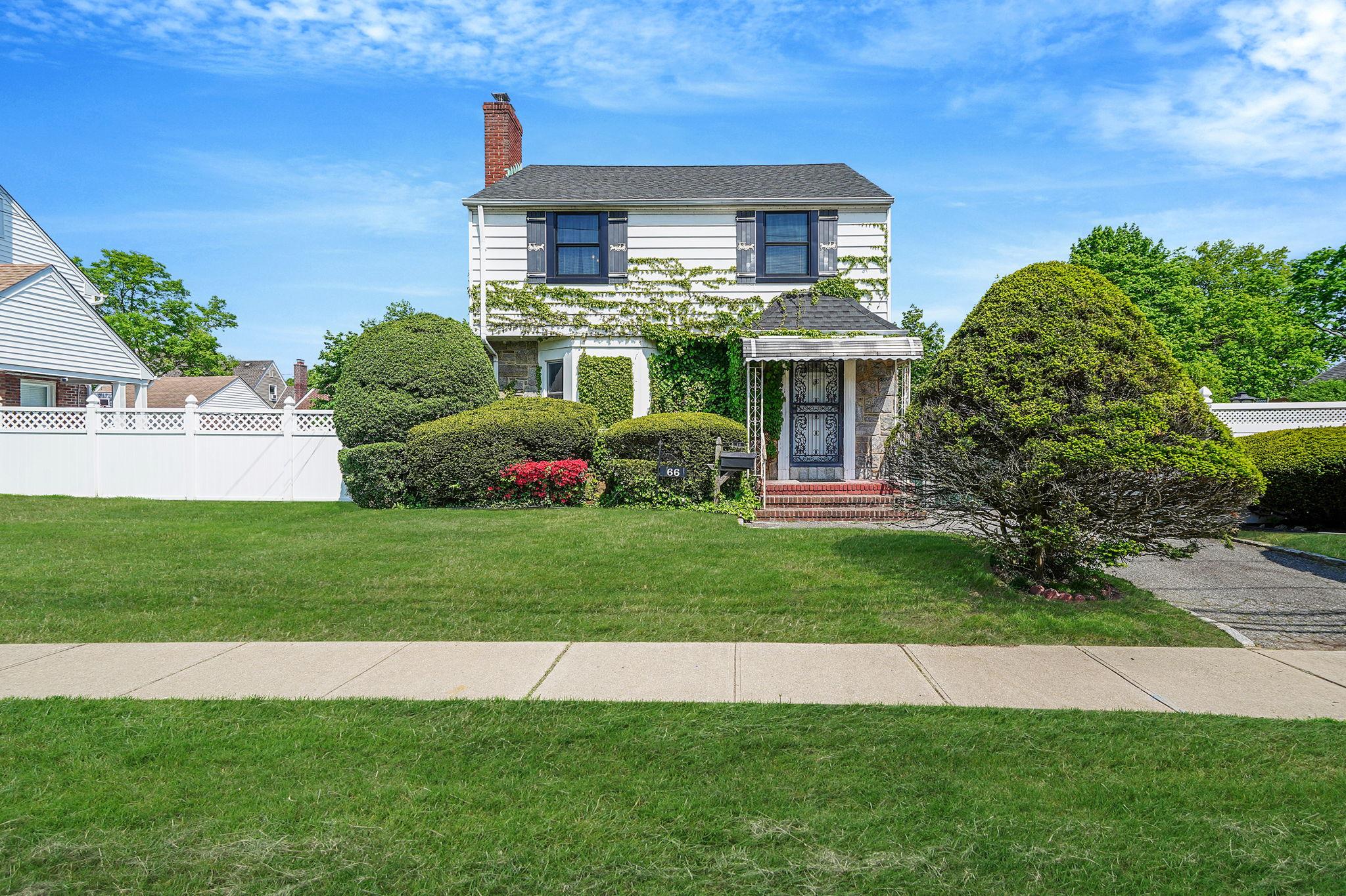 66 Elmwood Avenue, Hempstead, NY 11550