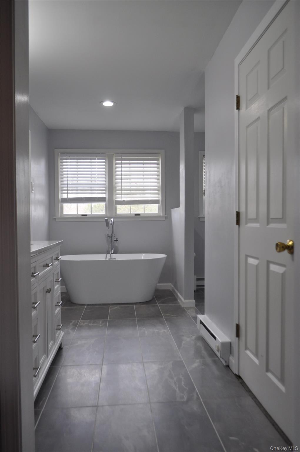 53 Leo Lane, Poughquag, NY 12570