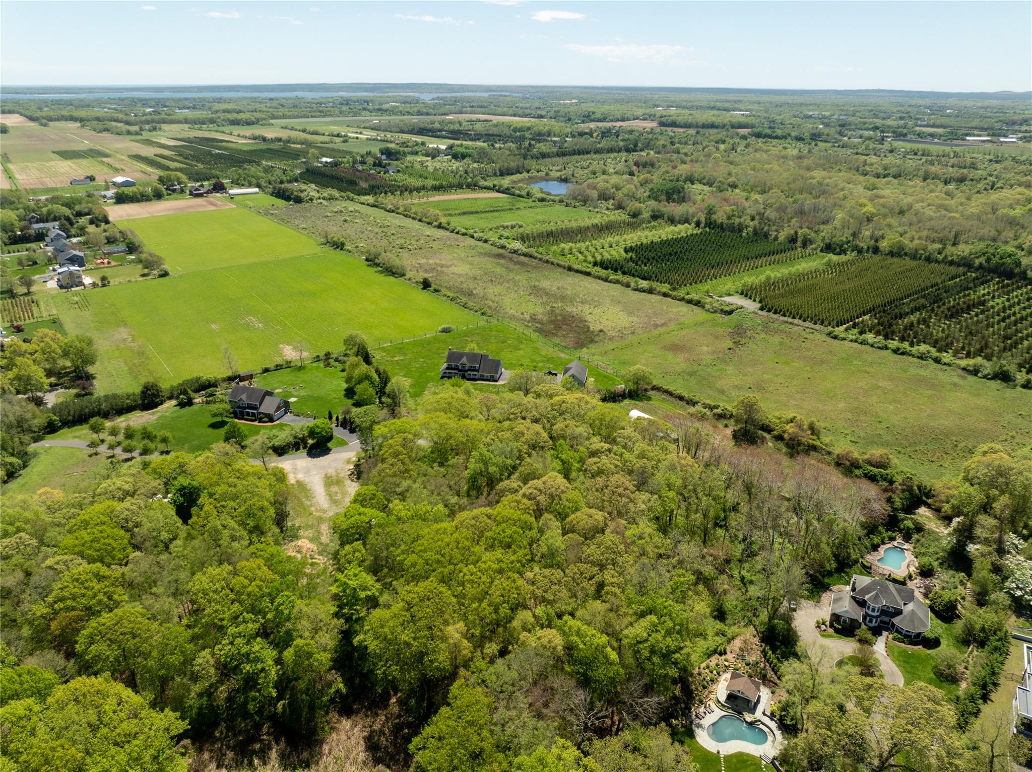 Pier Avenue, Jamesport, NY 11901