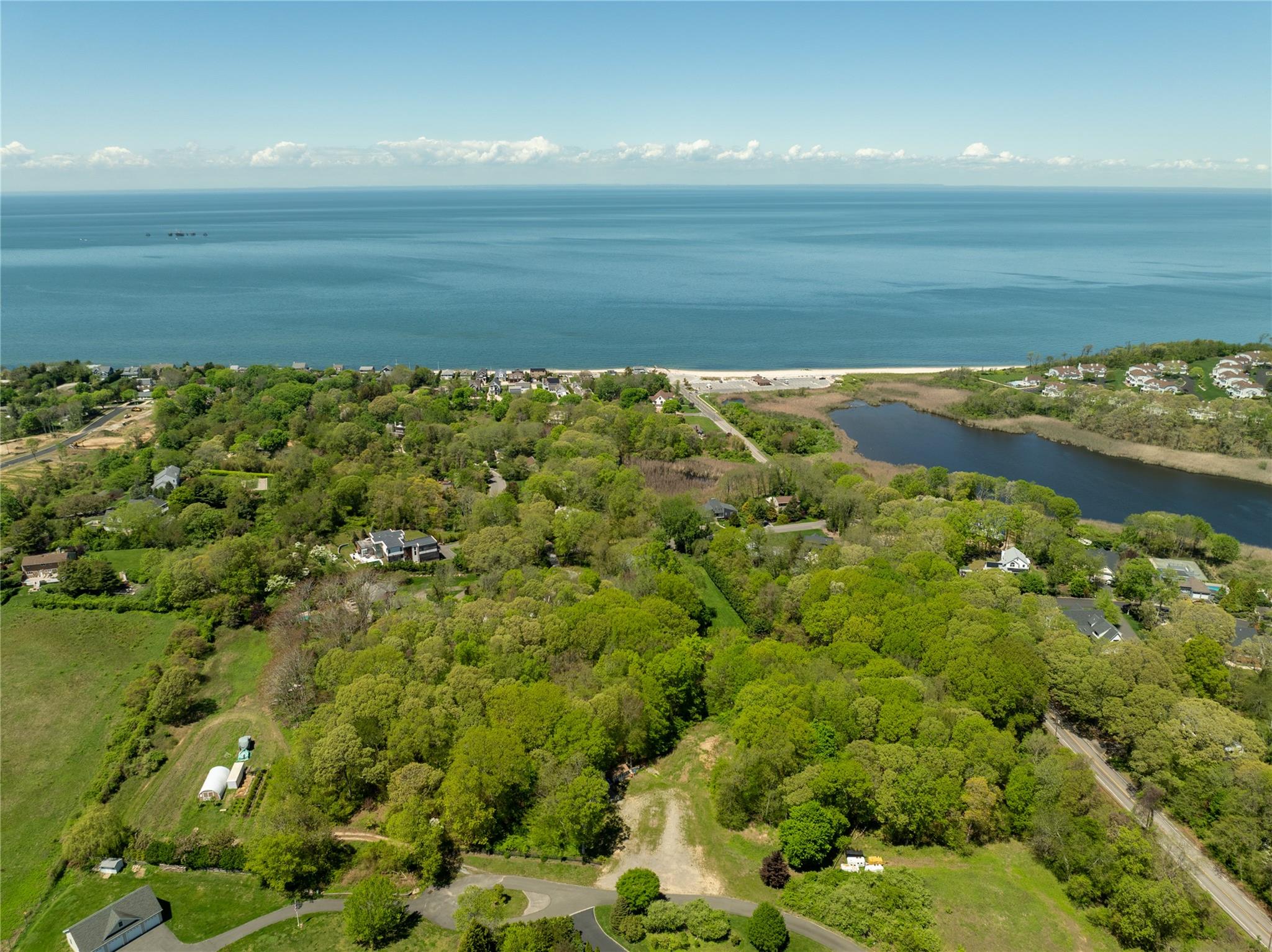 Pier Avenue, Jamesport, NY 11901