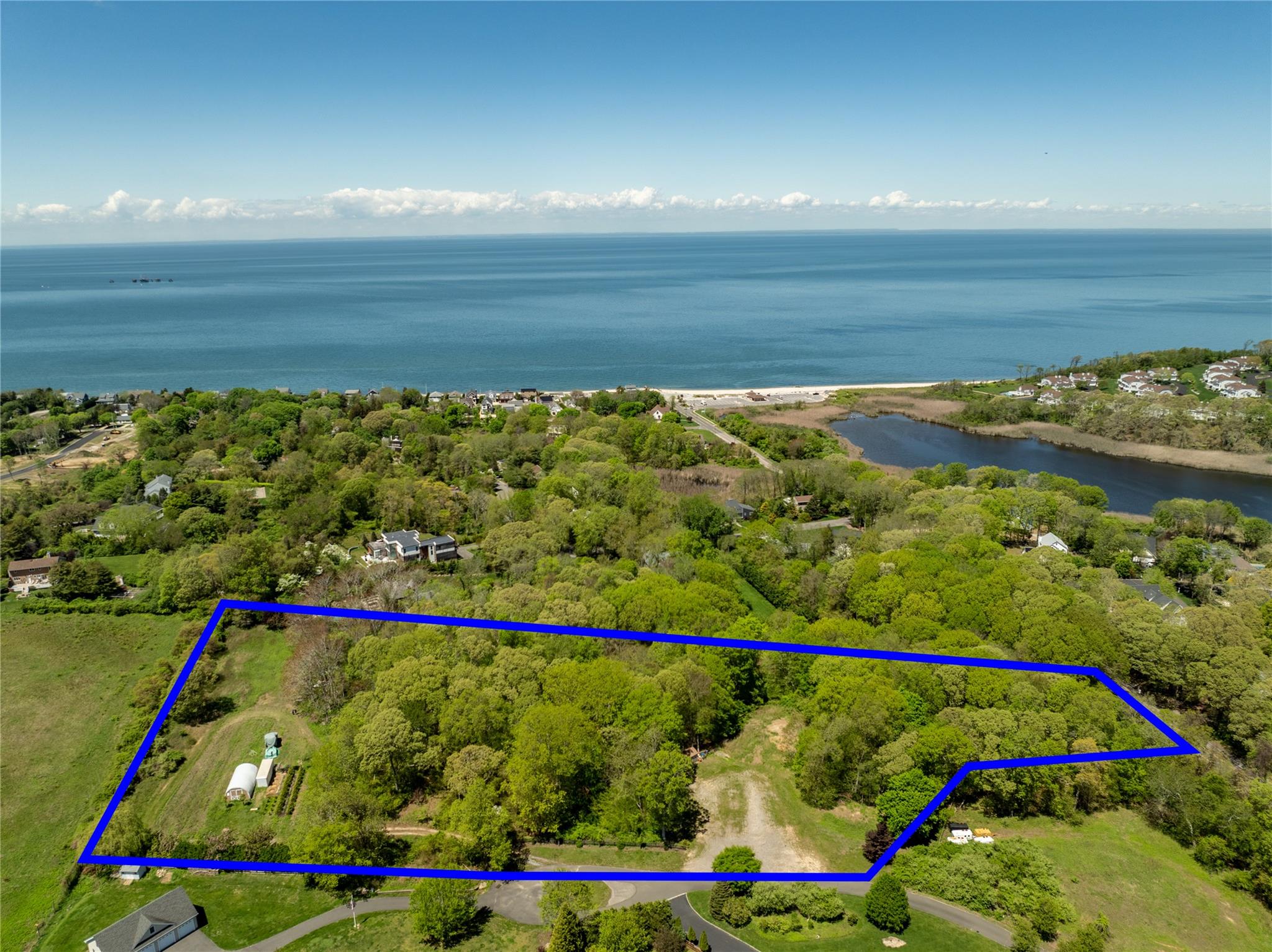 Pier Avenue, Jamesport, NY 11901