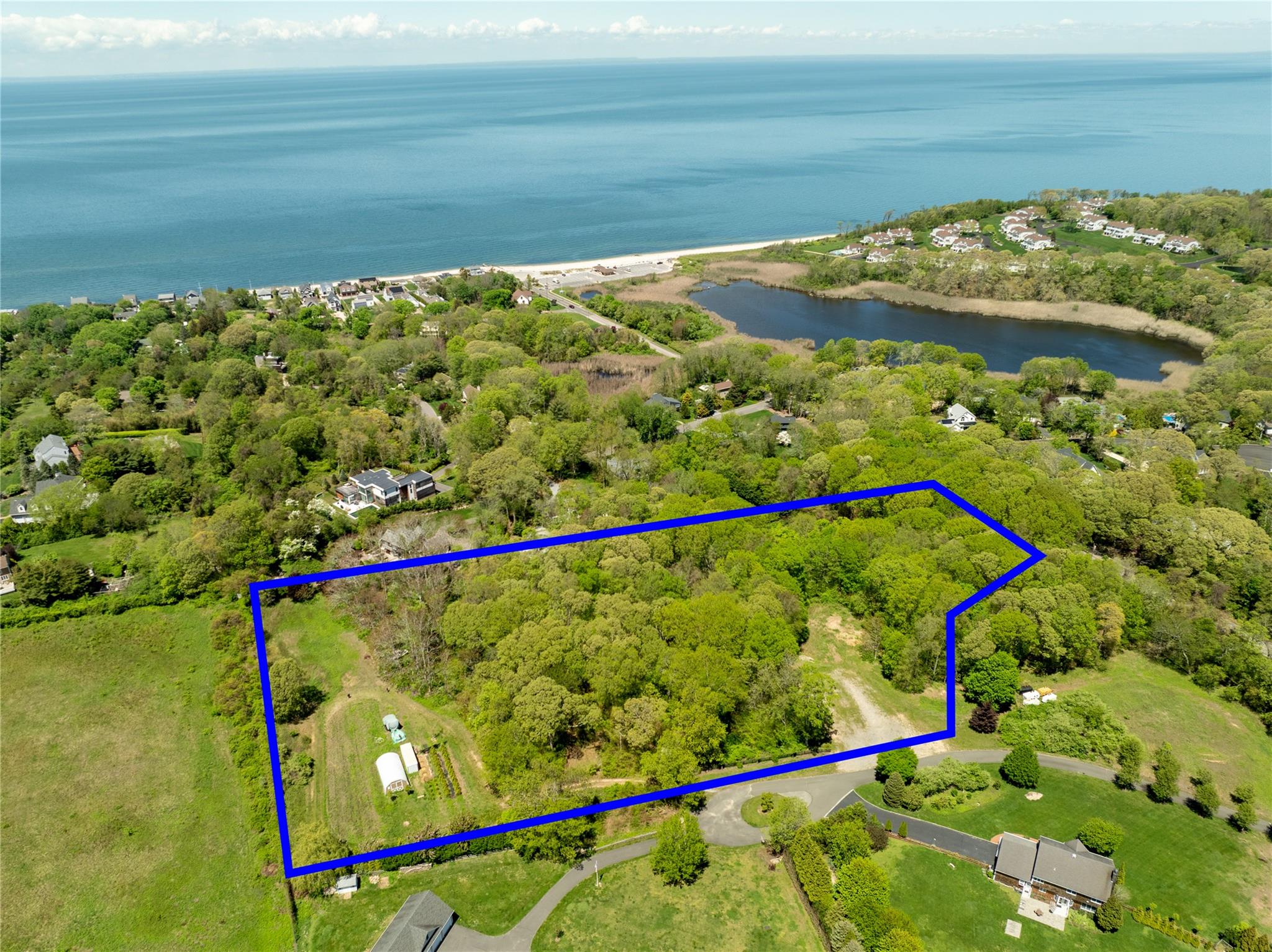 Pier Avenue, Jamesport, NY 11901