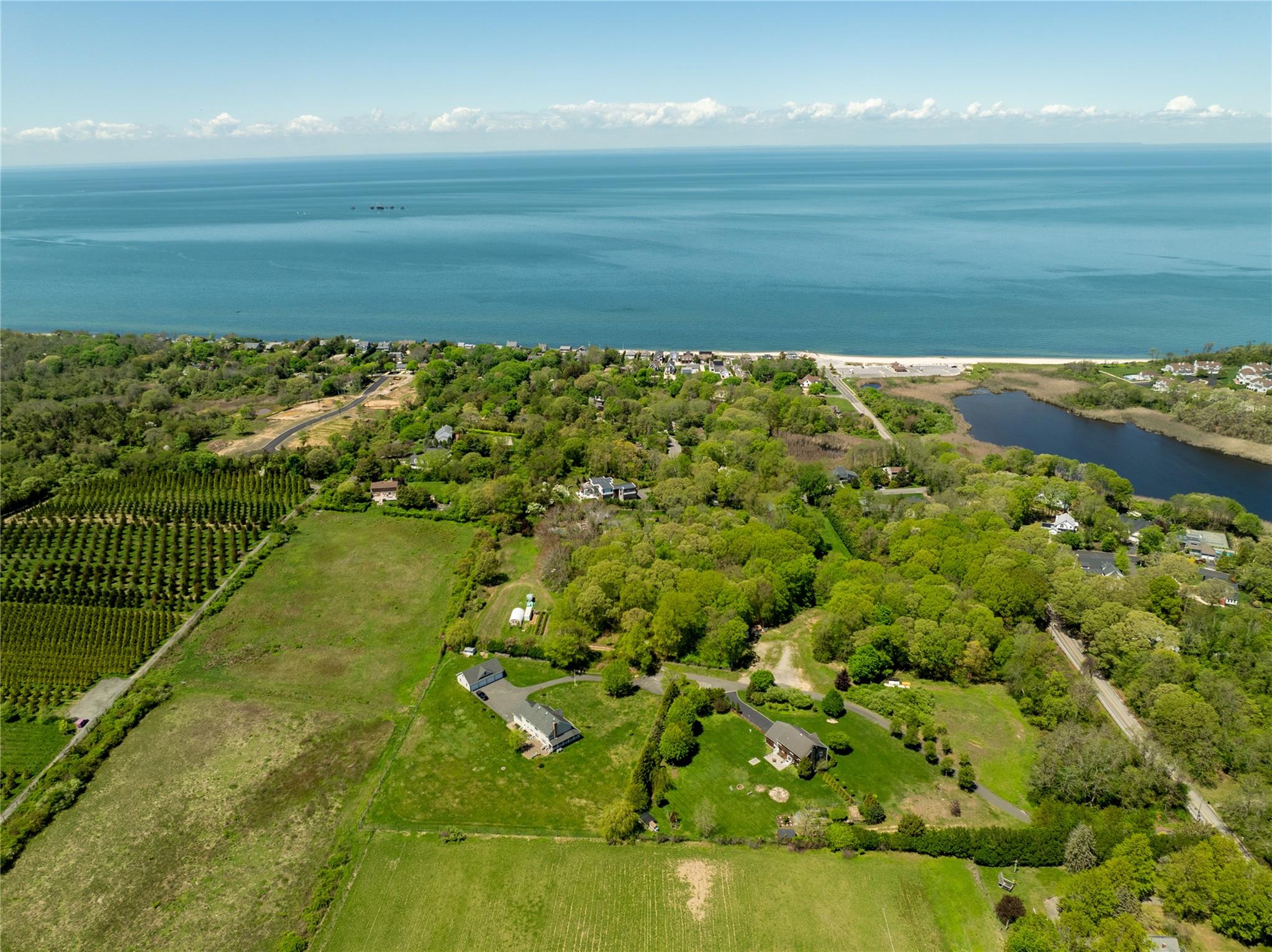 Pier Avenue, Jamesport, NY 11901