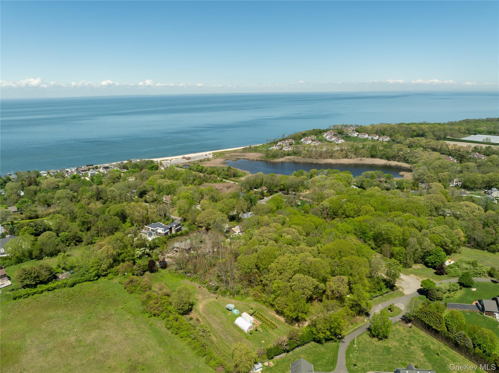 Pier Avenue, Jamesport, NY 11901