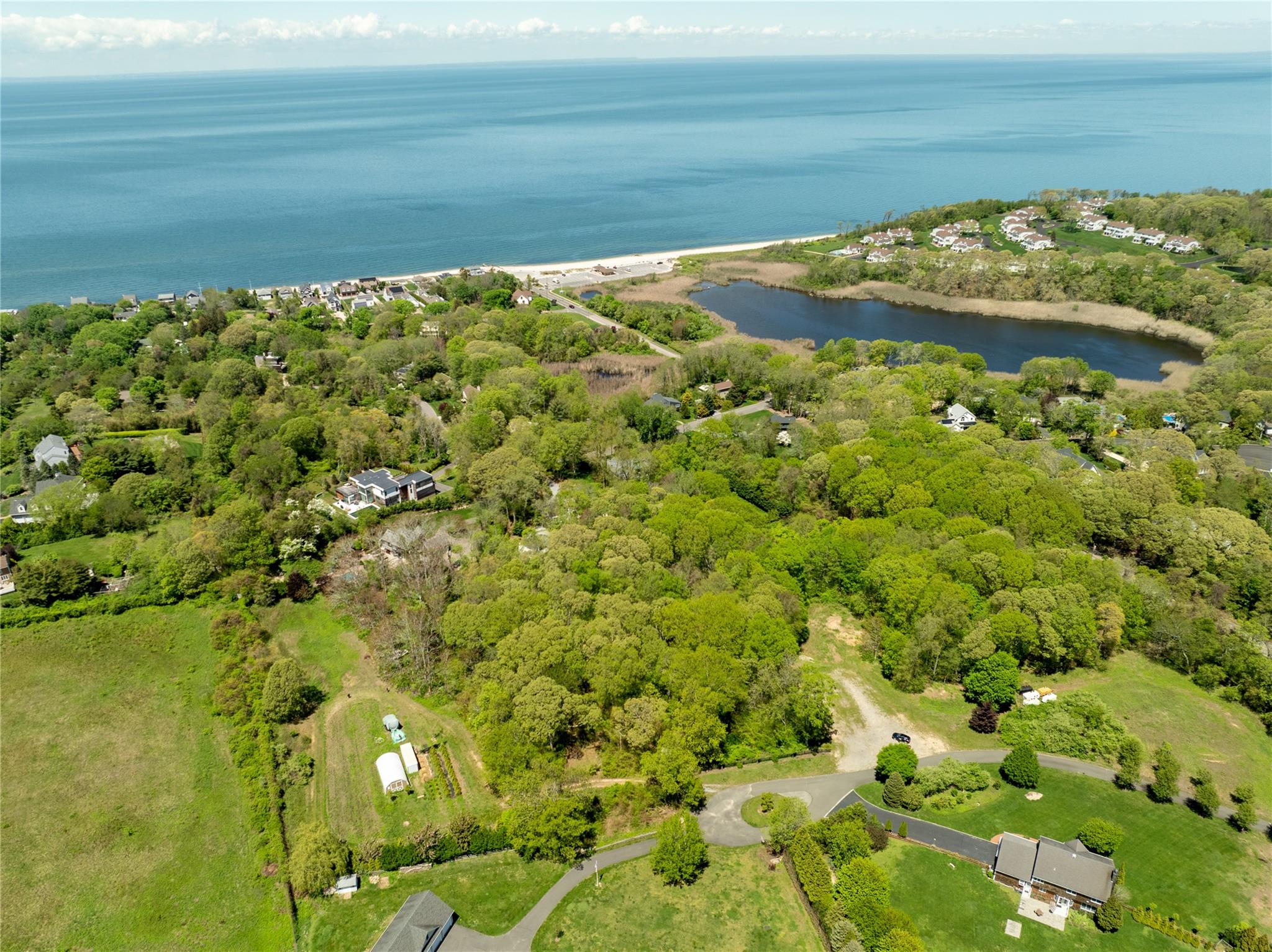 Pier Avenue, Jamesport, NY 11901