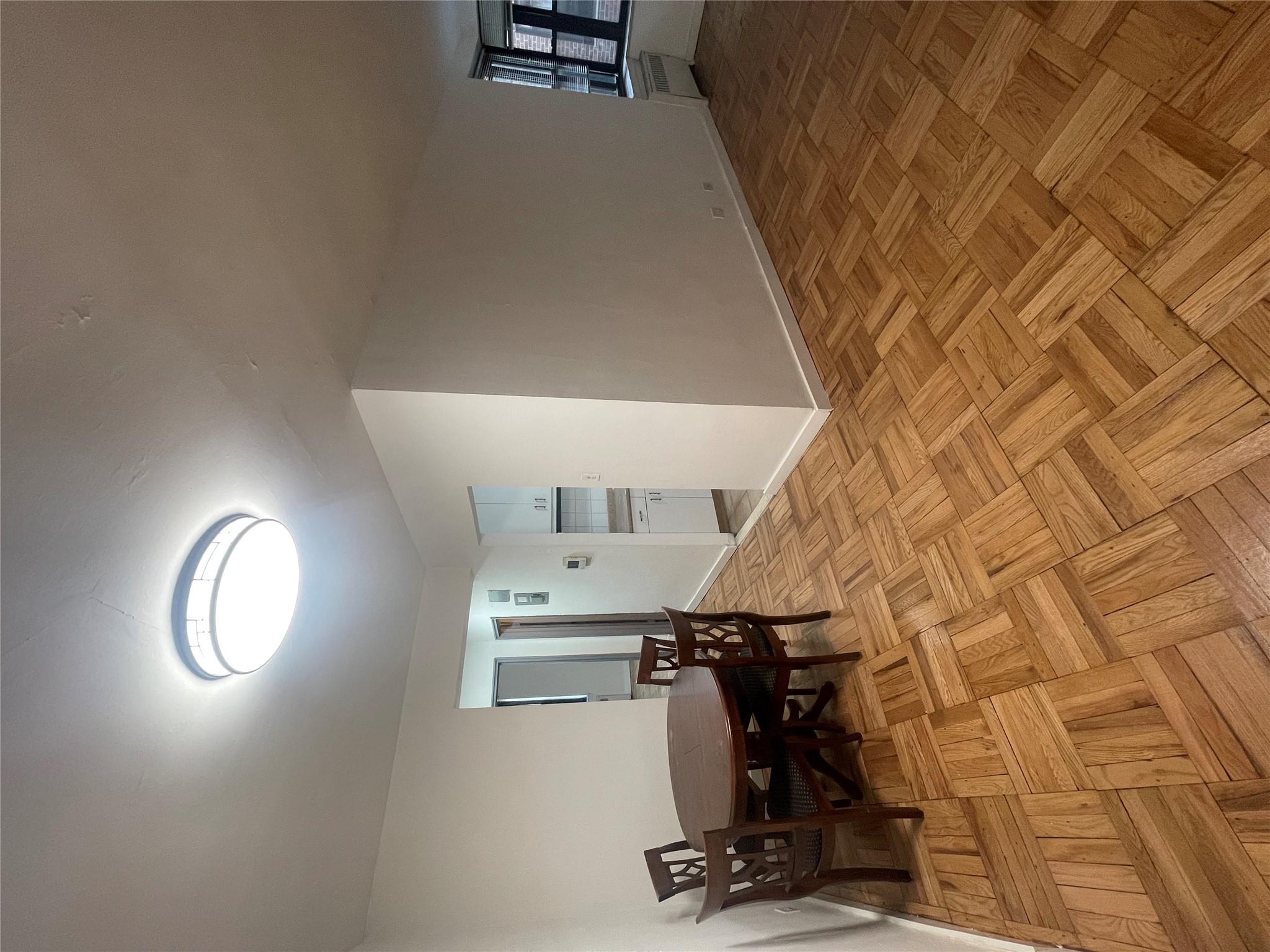 88-11 Northern Blvd # 110, Jackson Heights, NY 11372