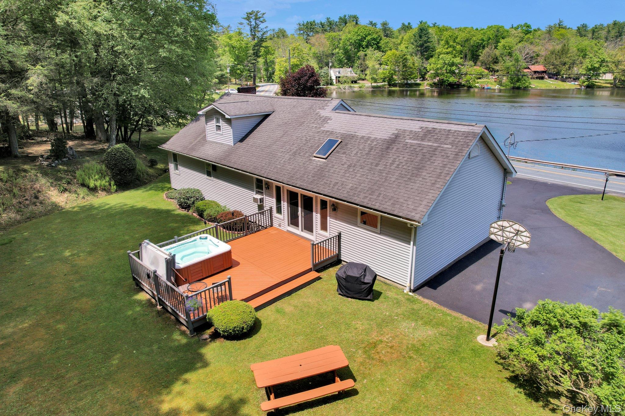 229 Eldred Yulan Road, Yulan, NY 12792