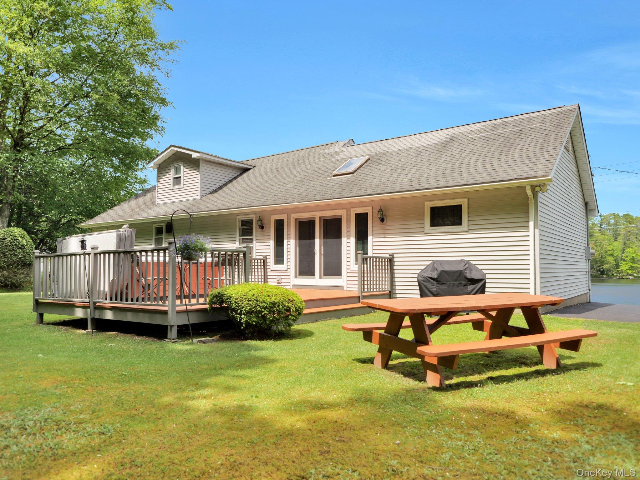 229 Eldred Yulan Road, Yulan, NY 12792