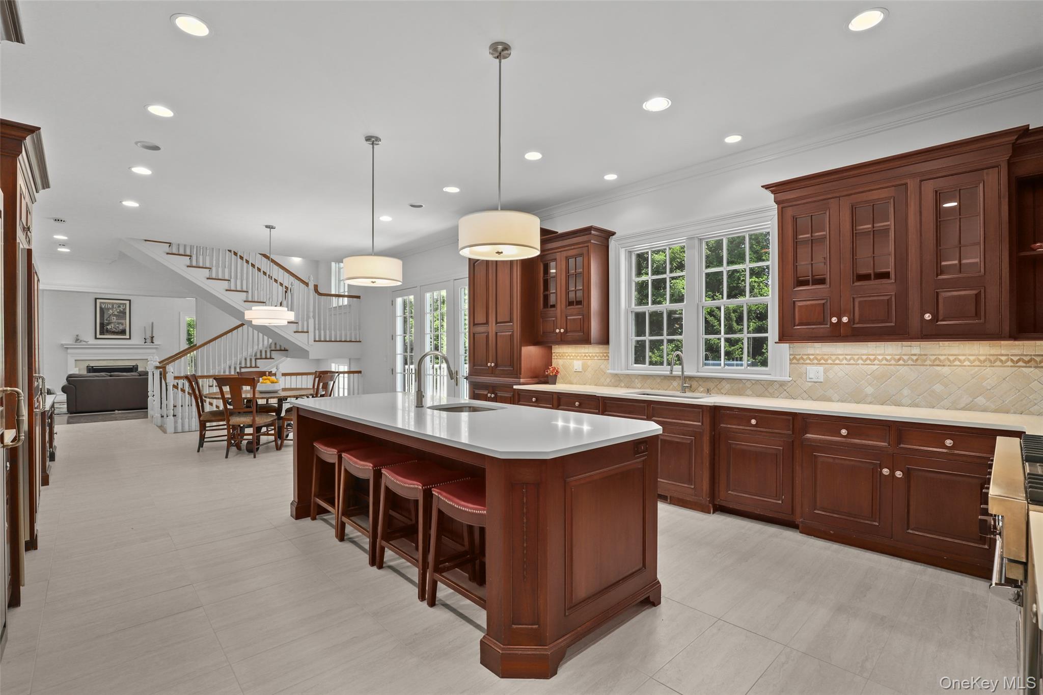 17 Cooper Road, Scarsdale, NY 10583