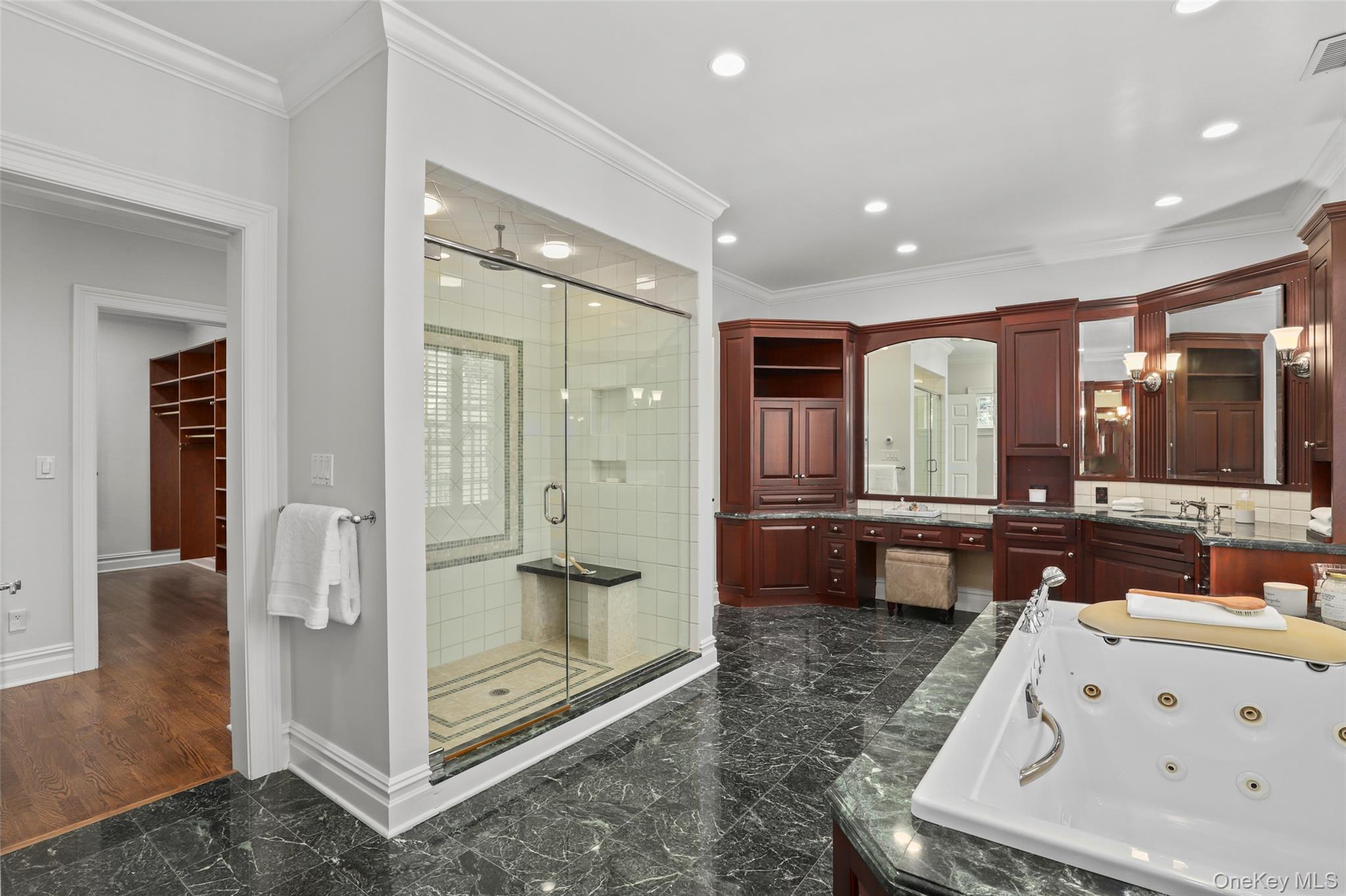 17 Cooper Road, Scarsdale, NY 10583