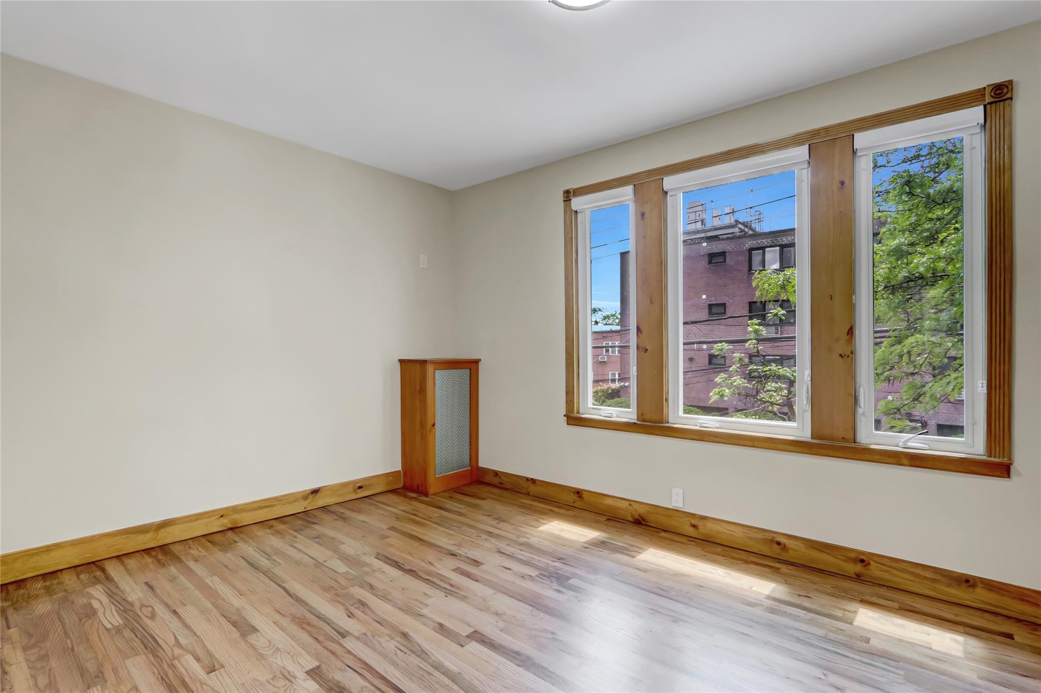 62-33 59th Drive, Maspeth, NY 11378