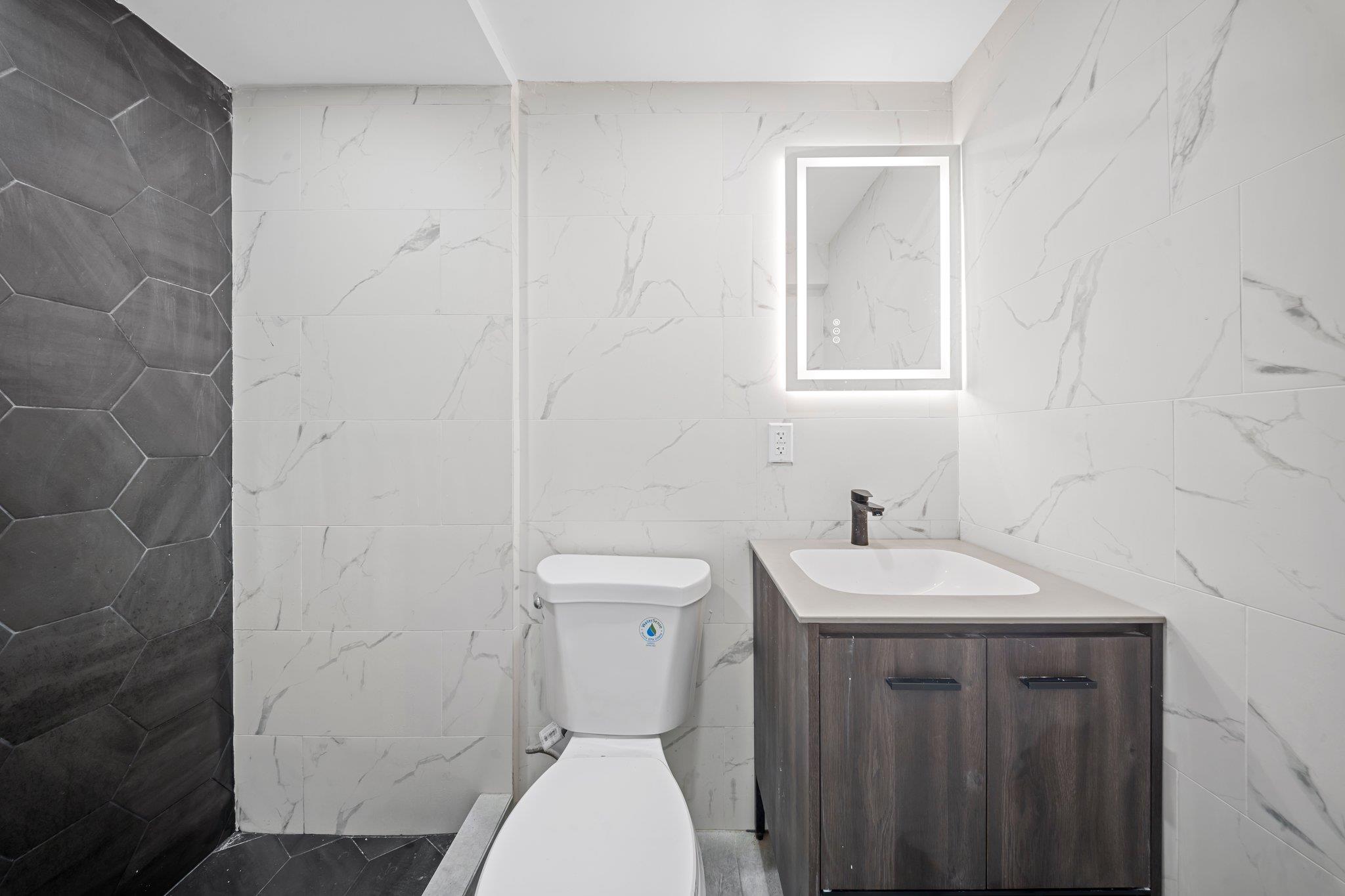 3763 Barnes Avenue, Bronx, NY 10467