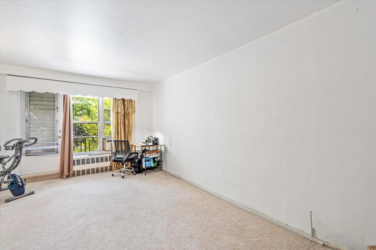 35-31 85 st # 2-M, Jackson Heights, NY 11372