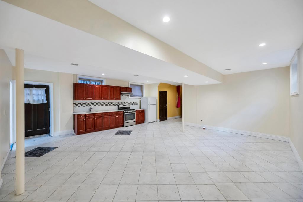 12114 149th Avenue, South Ozone Park, NY 11420