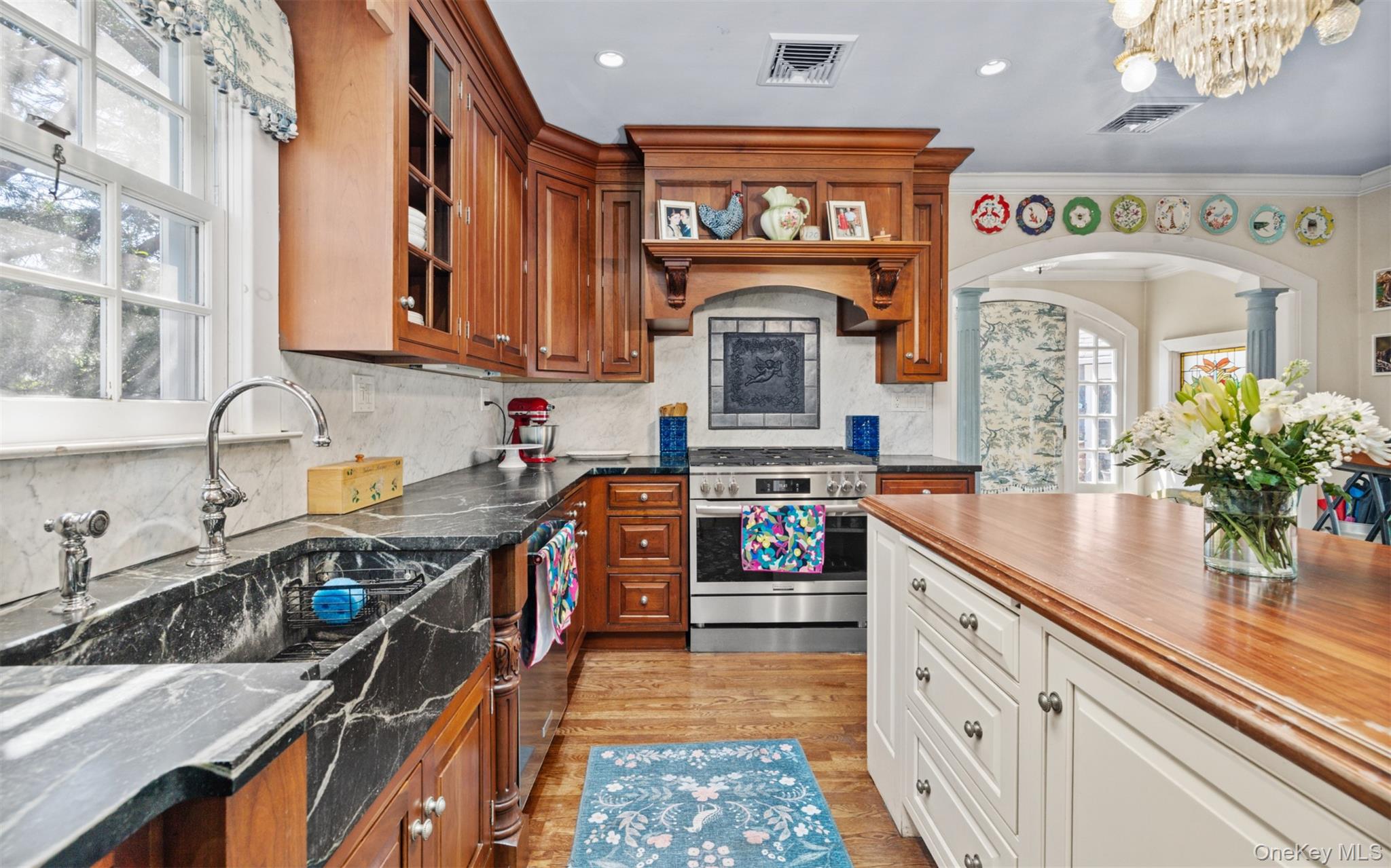 1120 Shore Road, Douglaston, NY 11363