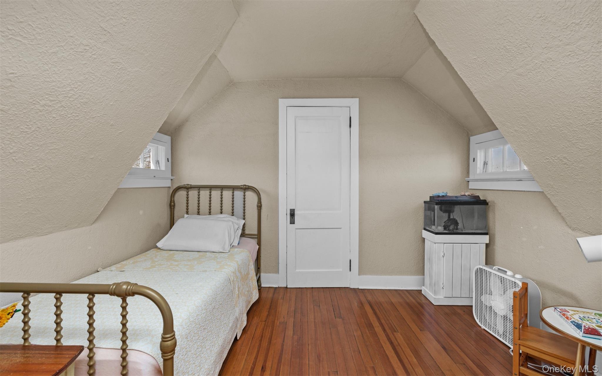 1120 Shore Road, Douglaston, NY 11363