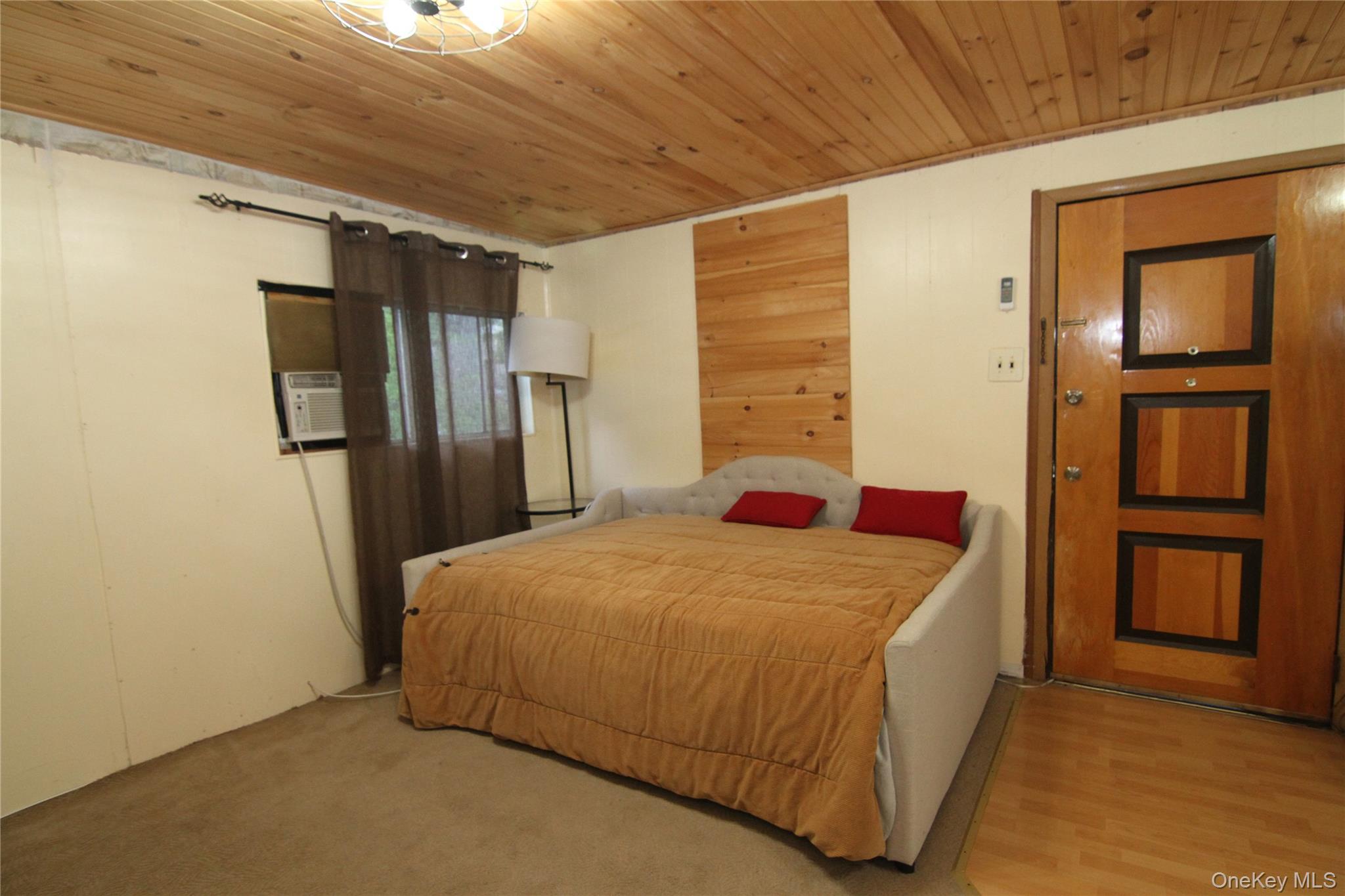 191 SYLVAN LAKE Road # 16, Hopewell Junction, NY 12533