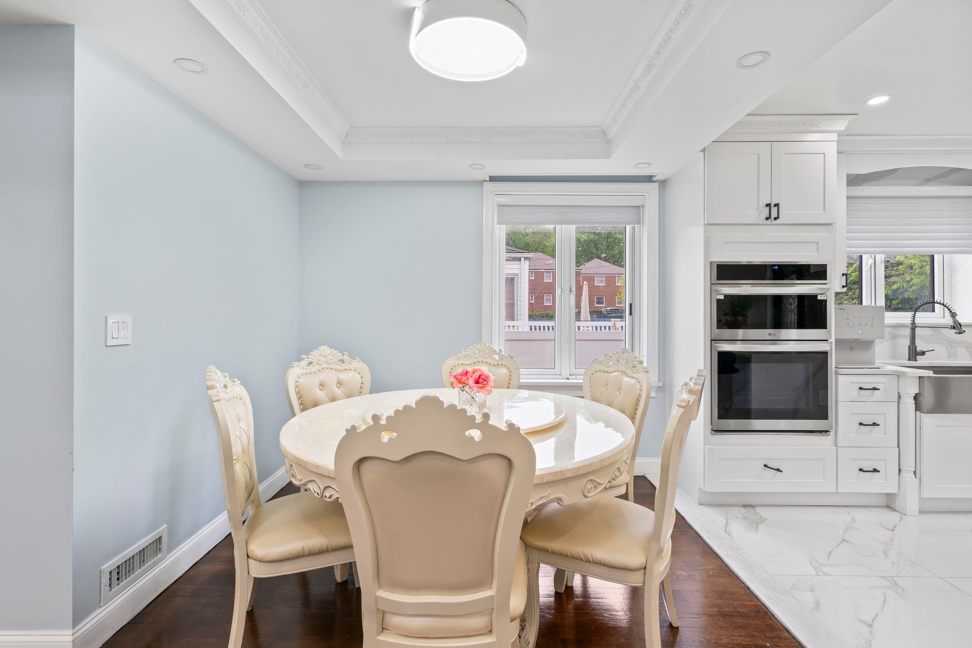 63-41 252nd Street, Little Neck, NY 11362