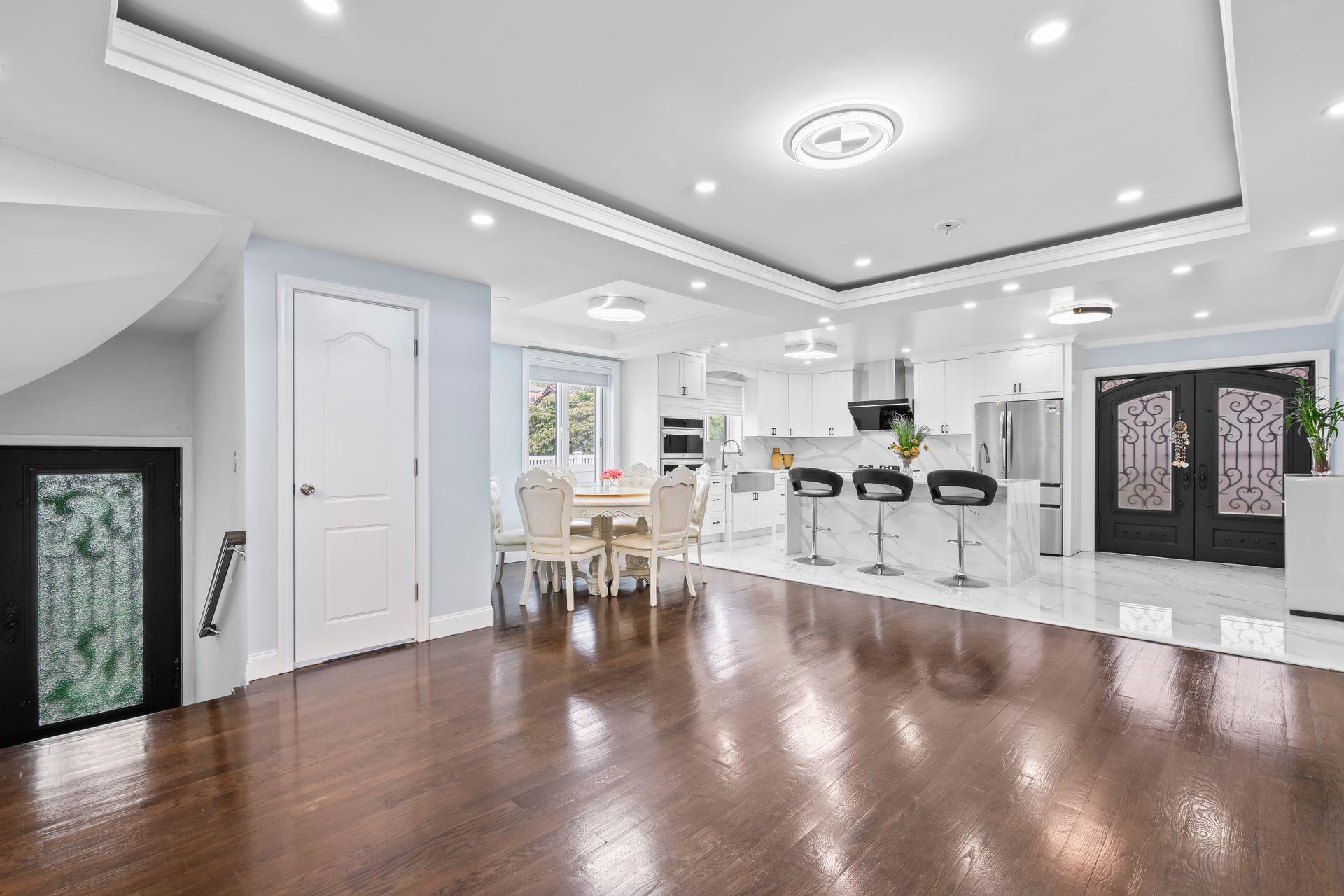 63-41 252nd Street, Little Neck, NY 11362