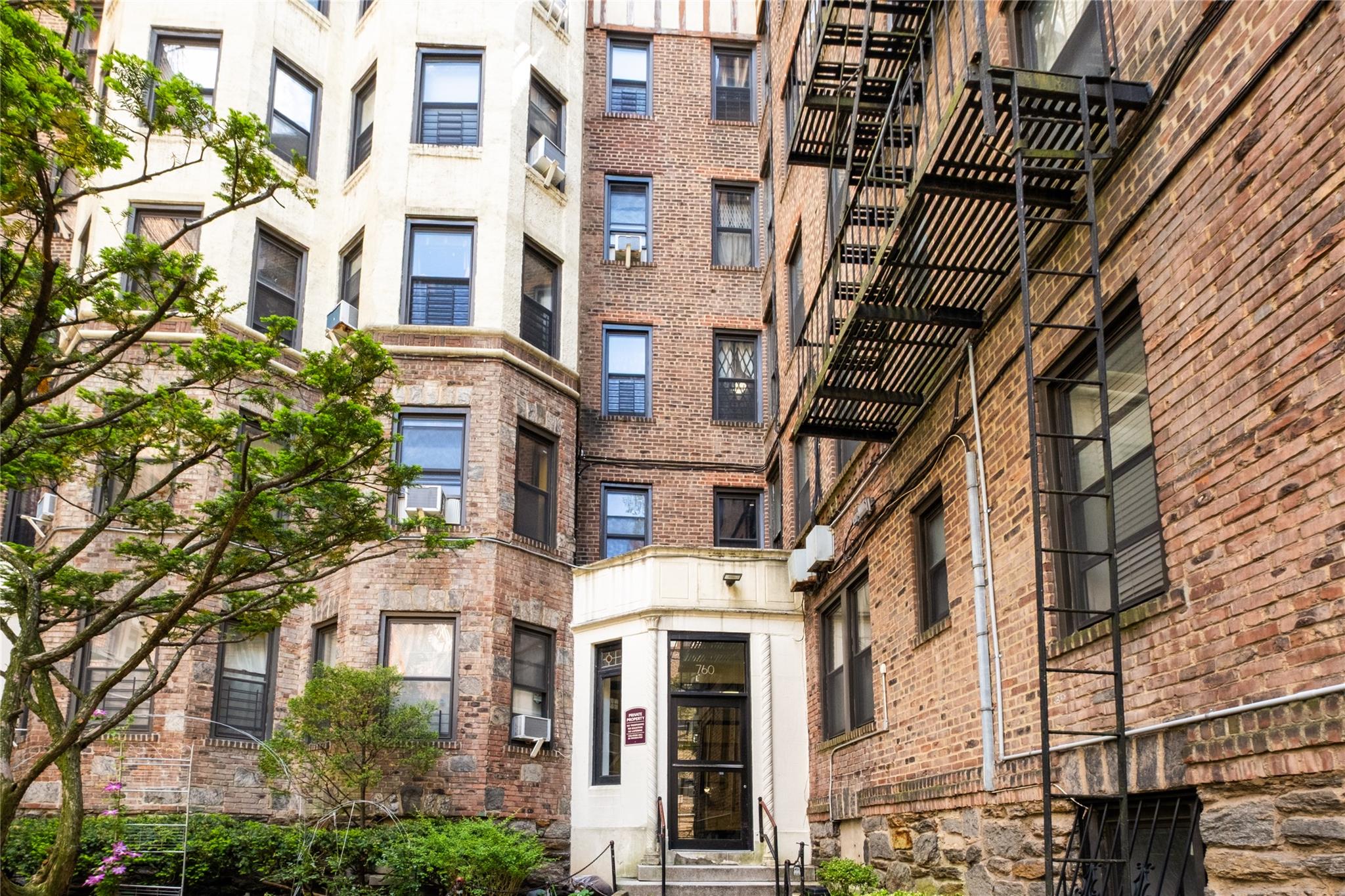 760 Brady Avenue Avenue # 417, Bronx, NY 10462