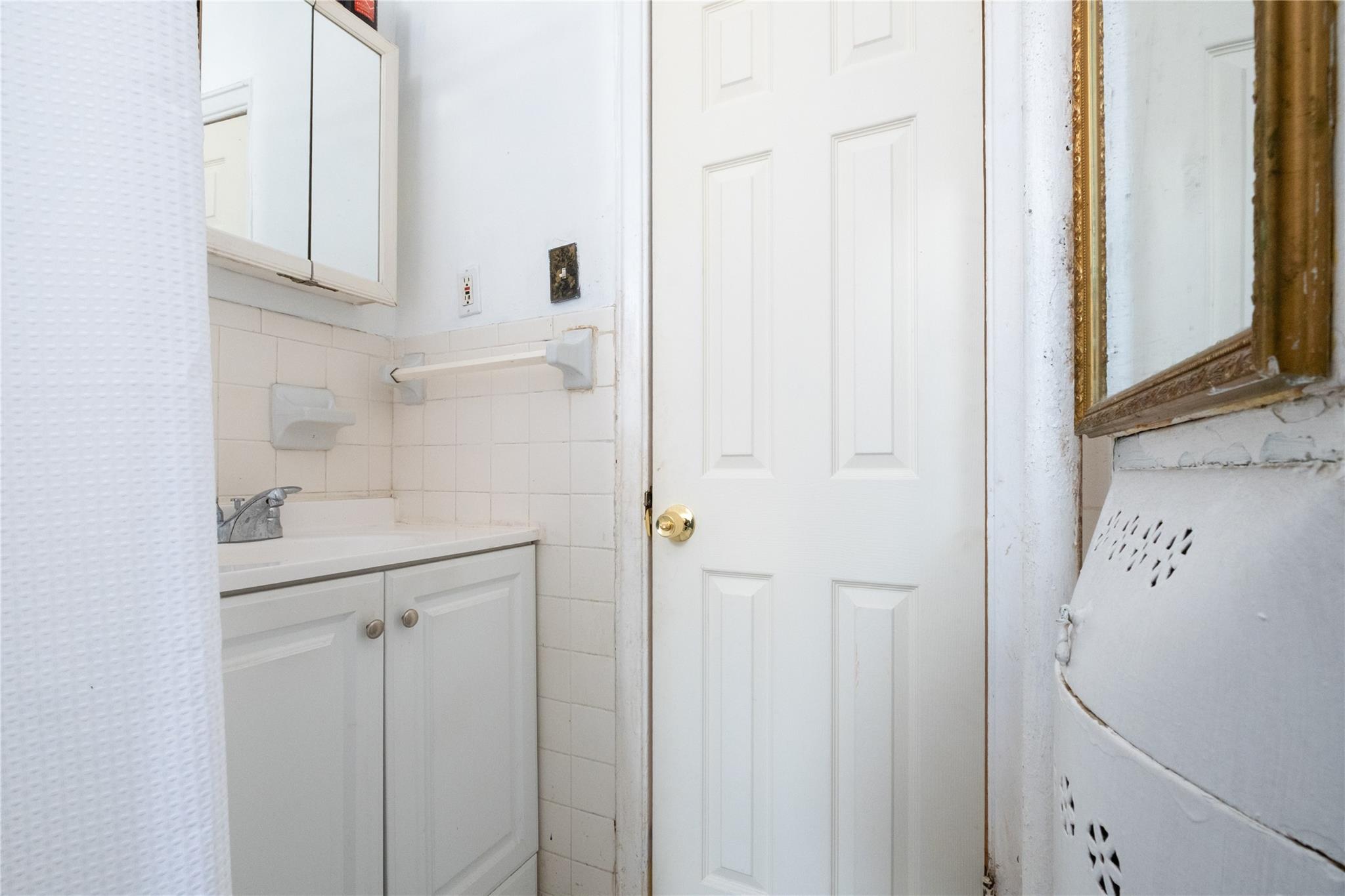 760 Brady Avenue Avenue # 417, Bronx, NY 10462