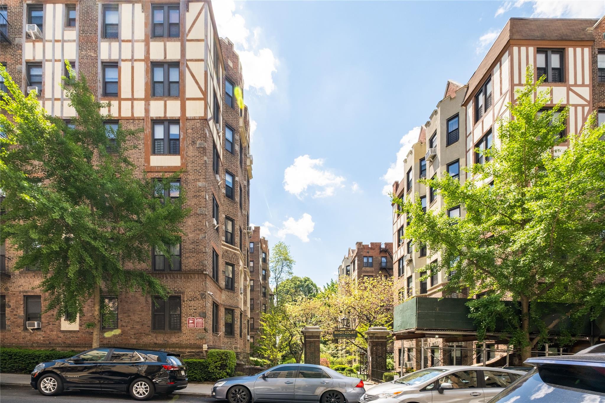 760 Brady Avenue Avenue # 417, Bronx, NY 10462