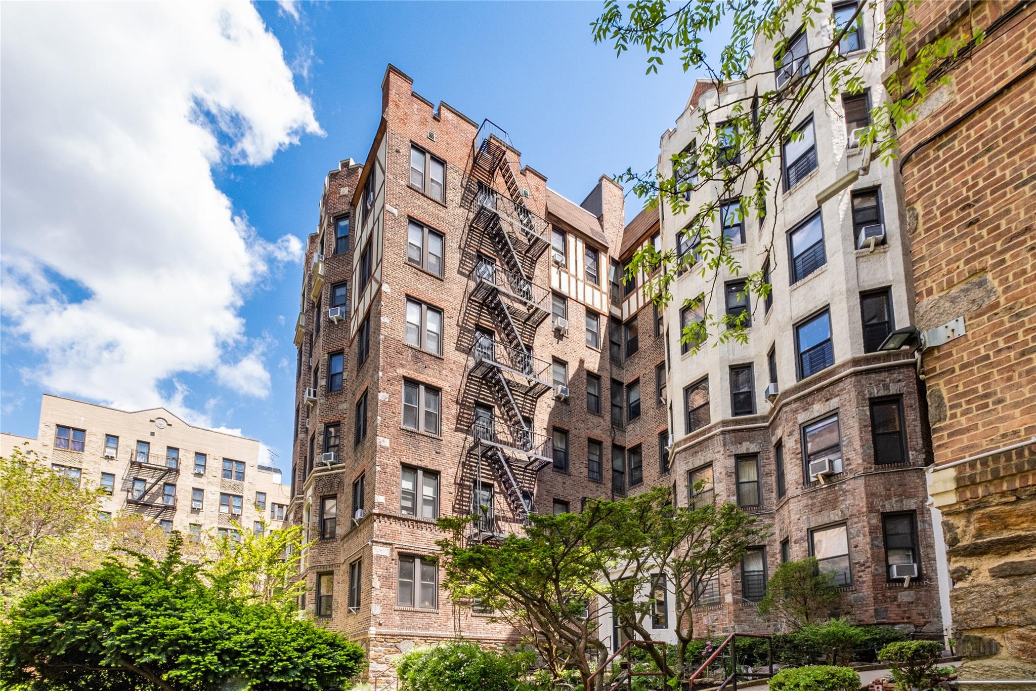 760 Brady Avenue Avenue # 417, Bronx, NY 10462