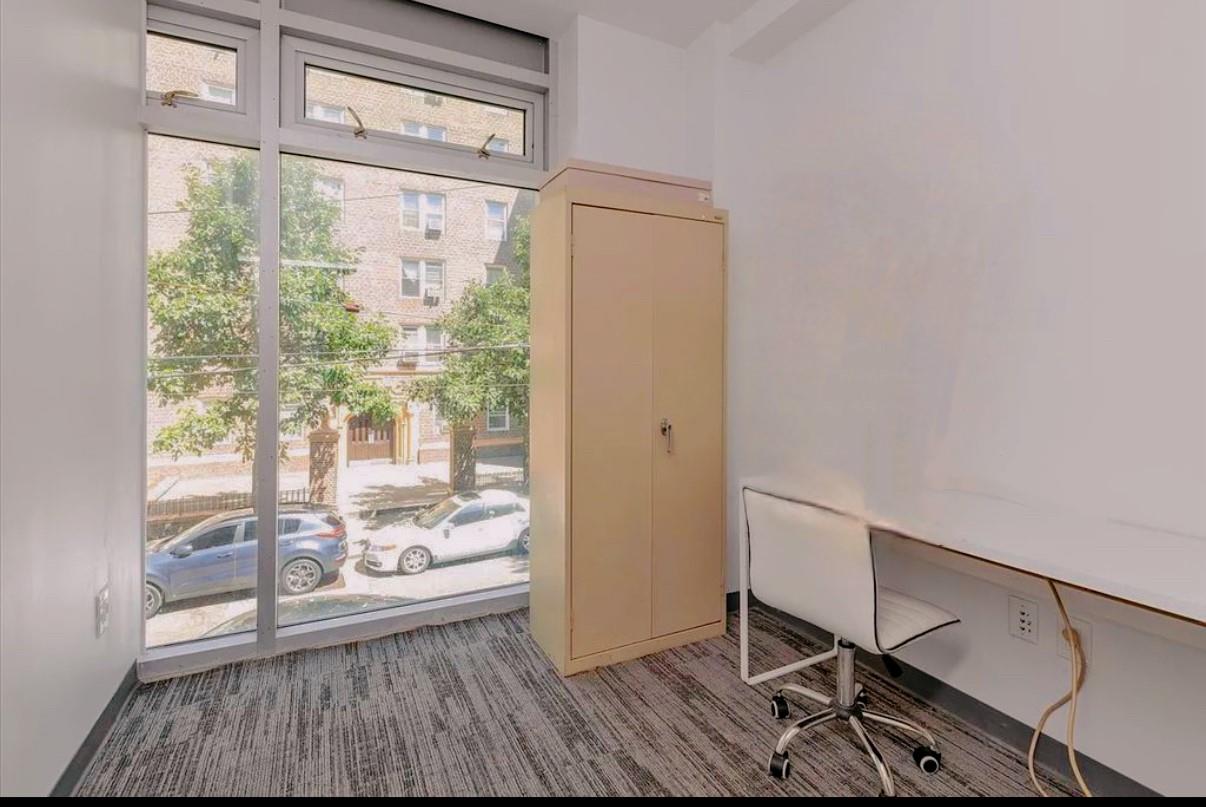 142-38 37th Ave # 2G, Flushing, NY 11354