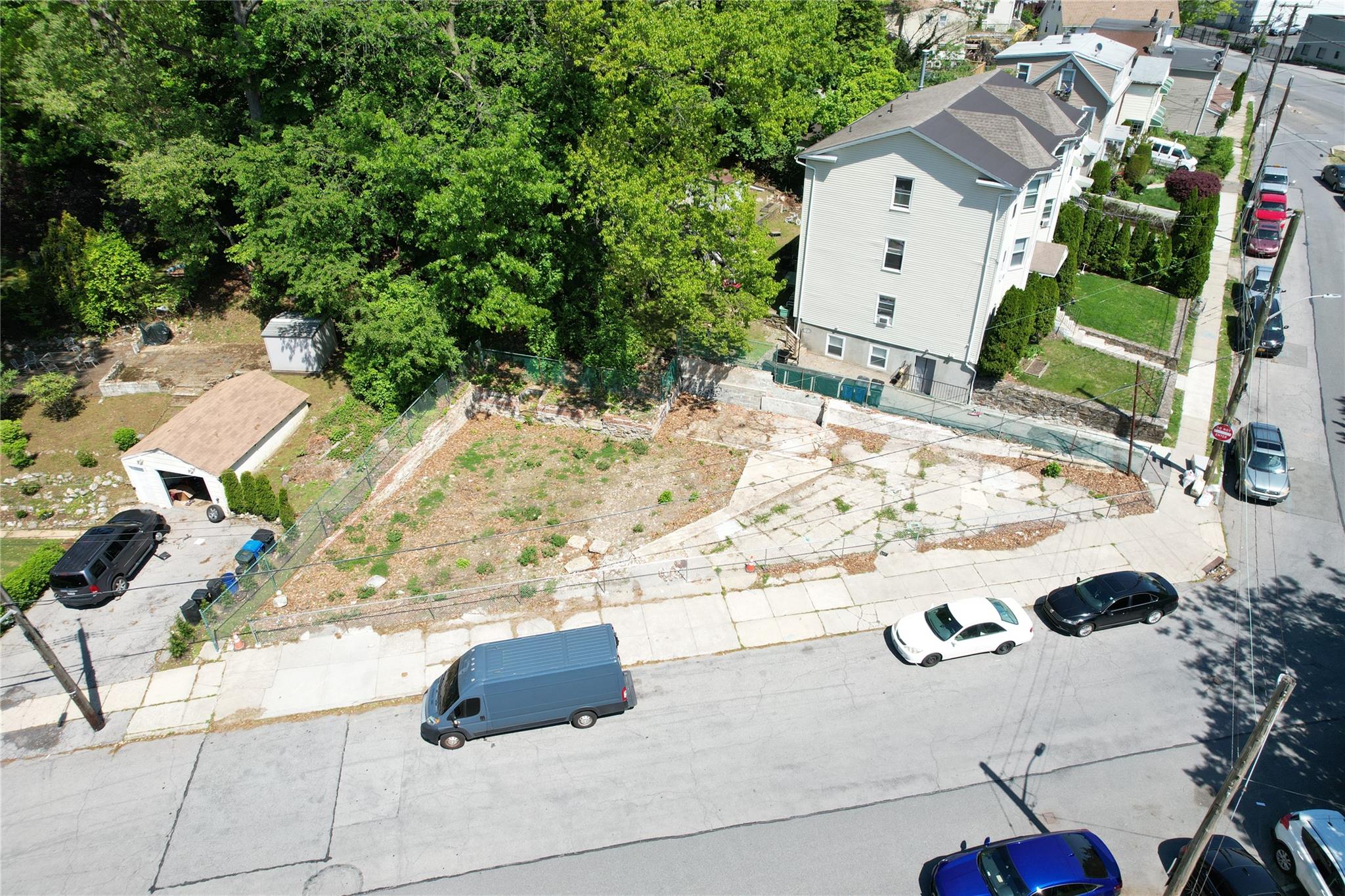 1 Lemke Place, New Rochelle, NY 10801