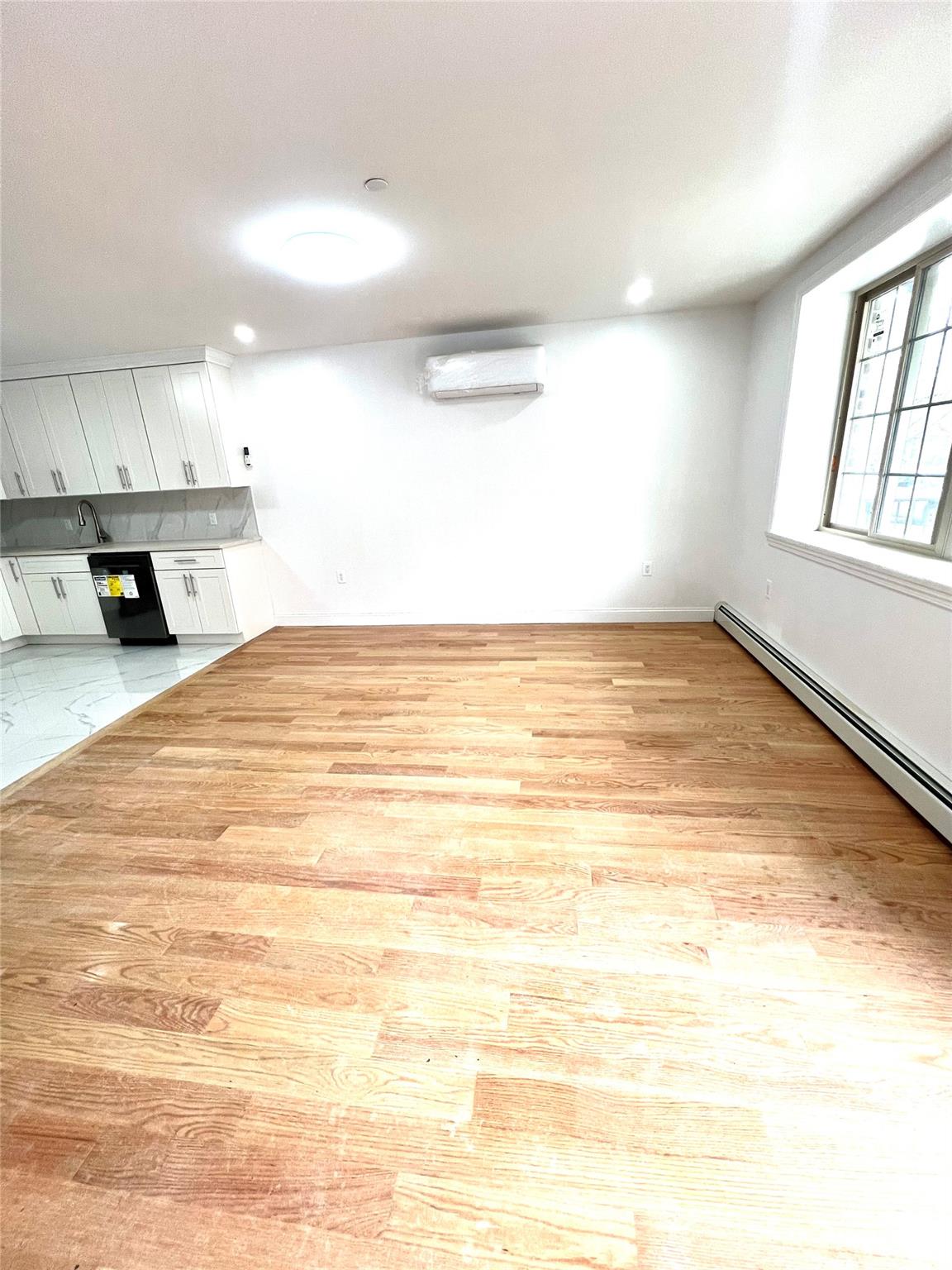 36-27 171st St # 1FL+BSMT, Flushing, NY 11358