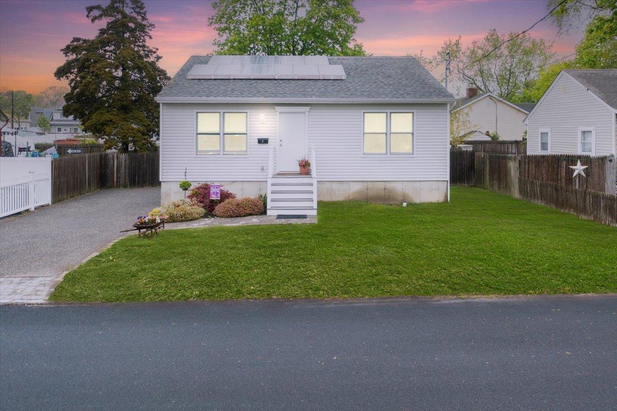 15 Patchogue Street, Patchogue, NY 11772