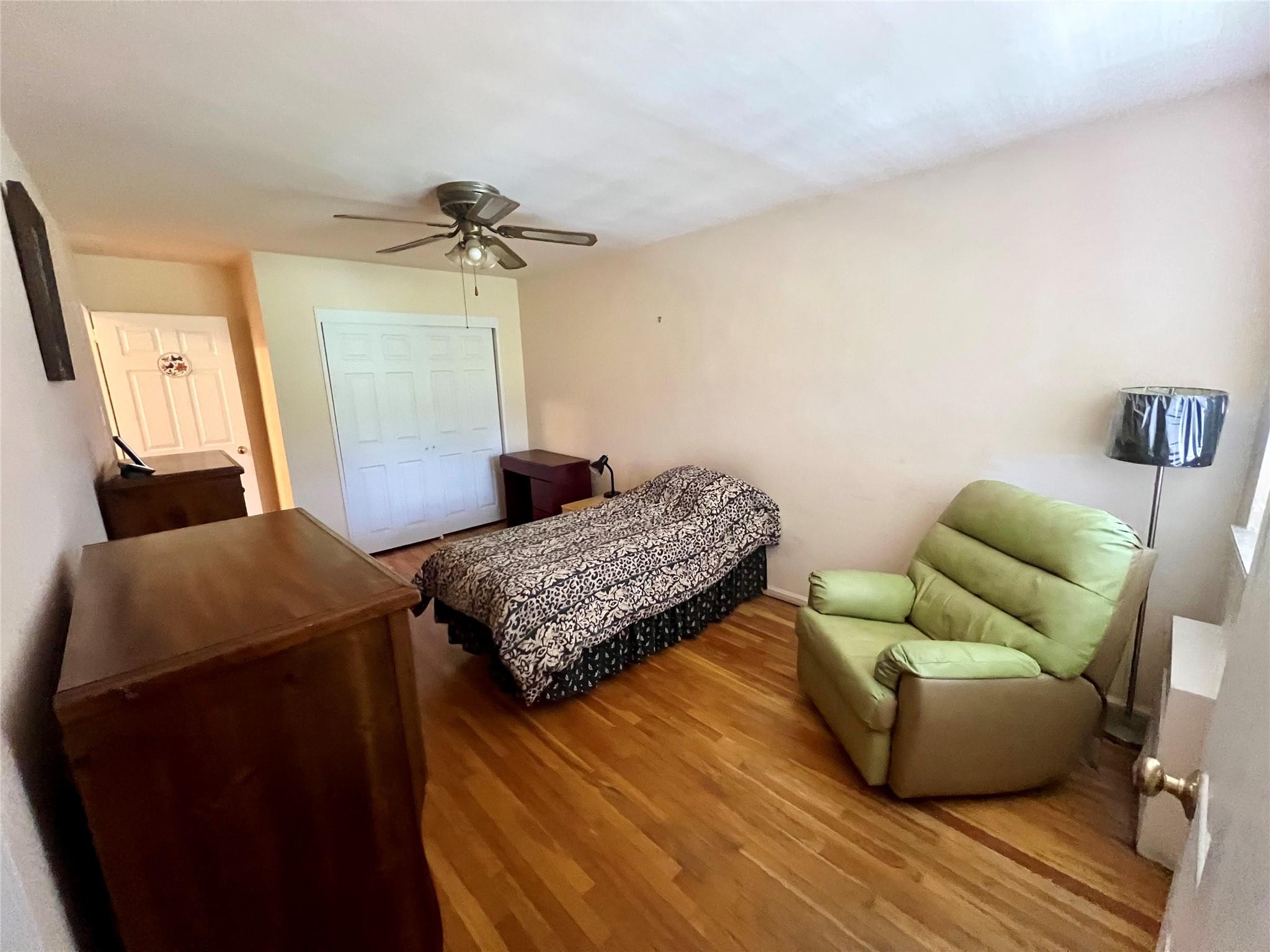 86-10 151 Avenue # 4G, Howard Beach, NY 11414