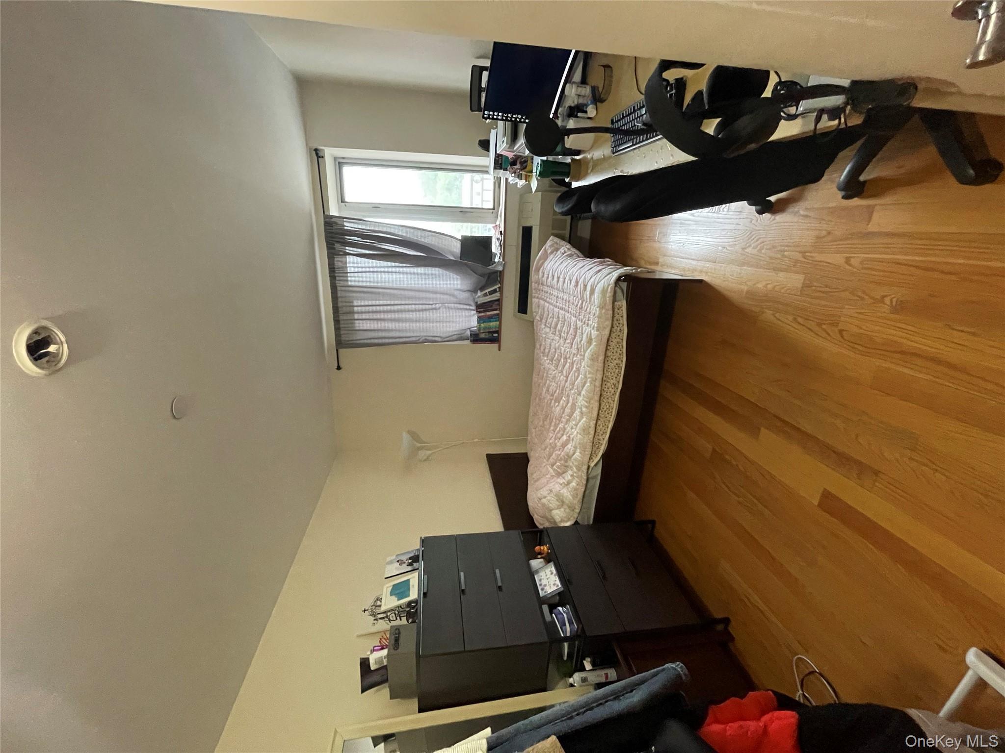 63-14 queens Boulevard # 6B, Woodside, NY 11377