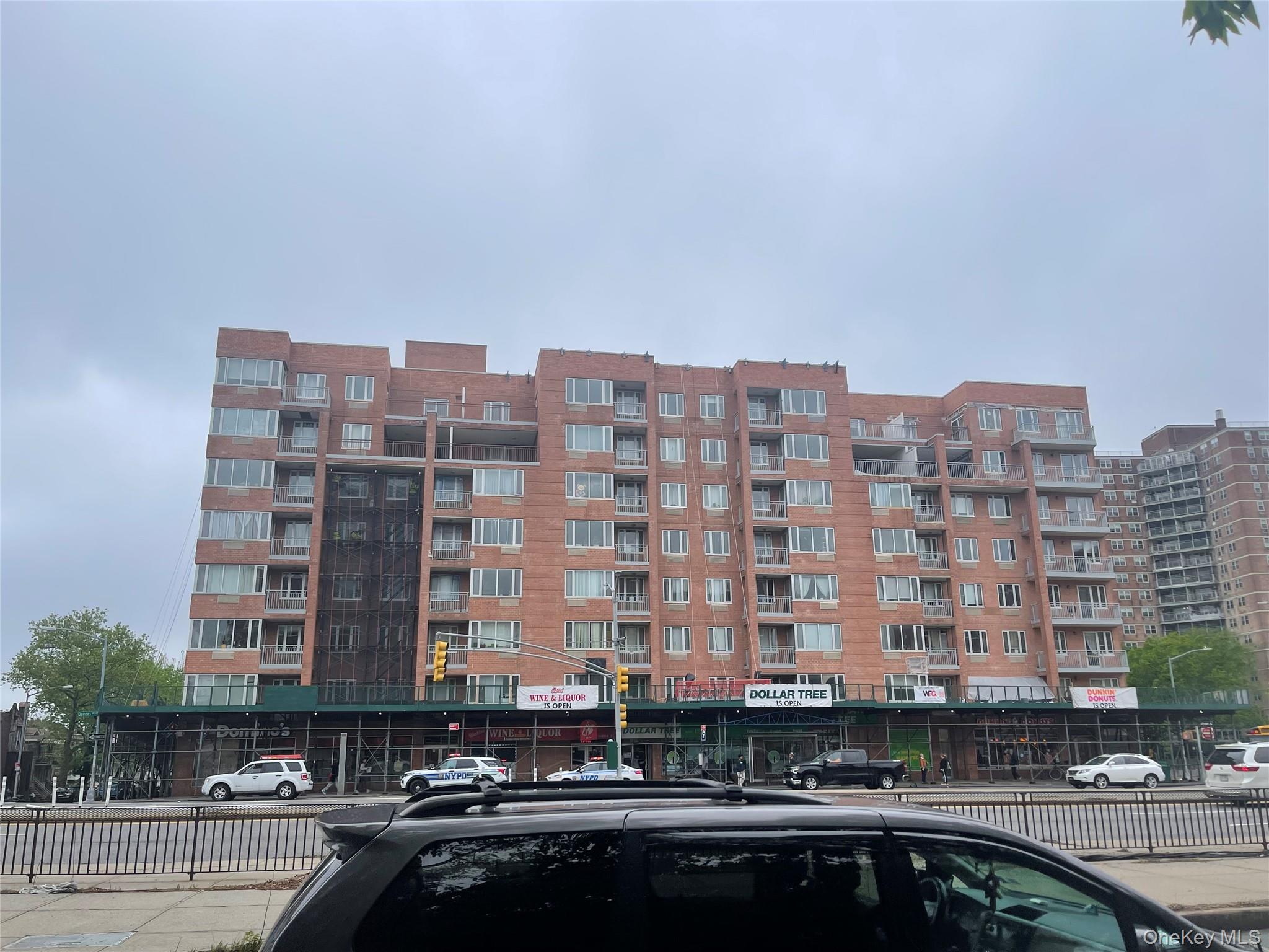 63-14 queens Boulevard # 6B, Woodside, NY 11377