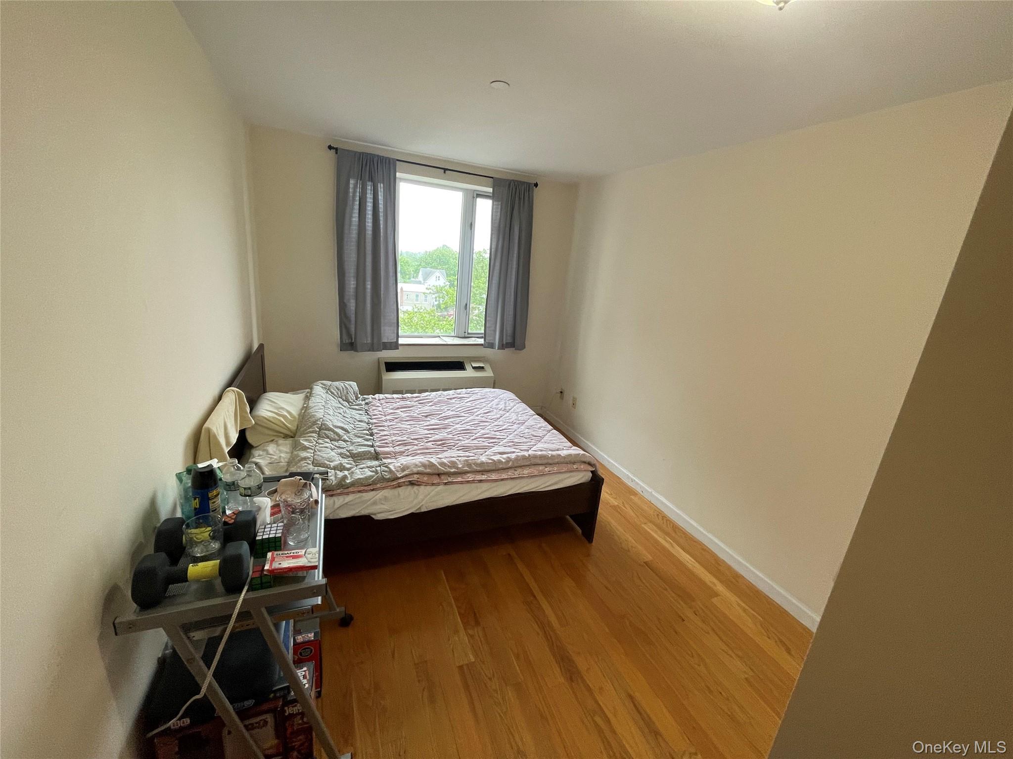 63-14 queens Boulevard # 6B, Woodside, NY 11377