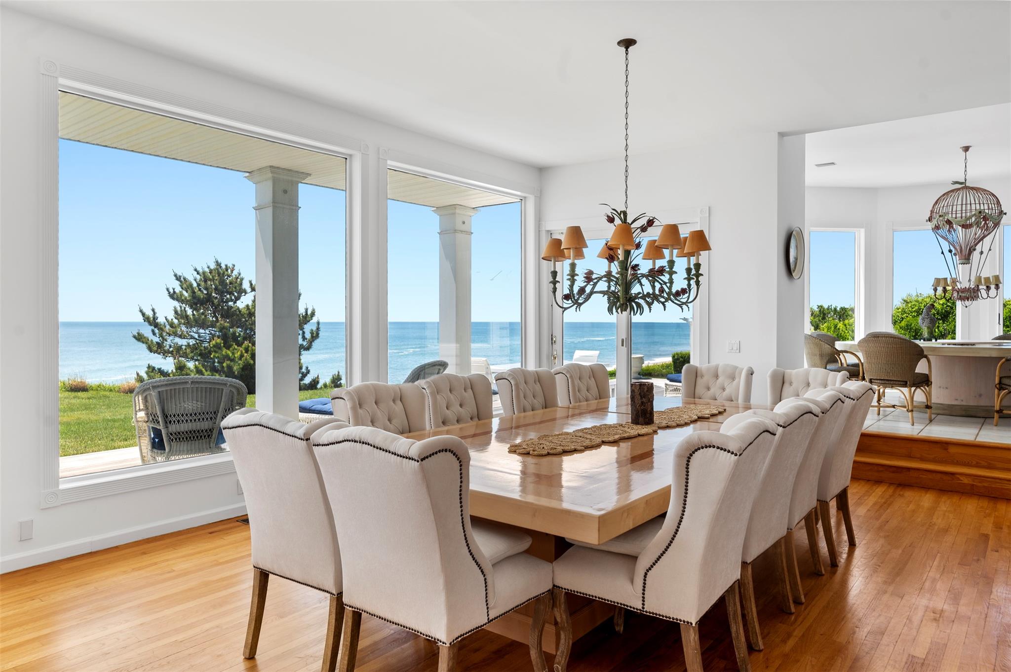 390 Old Montauk Highway, Montauk, NY 11954