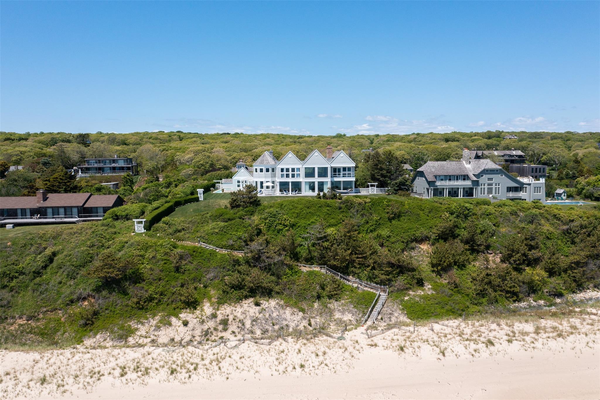 390 Old Montauk Highway, Montauk, NY 11954