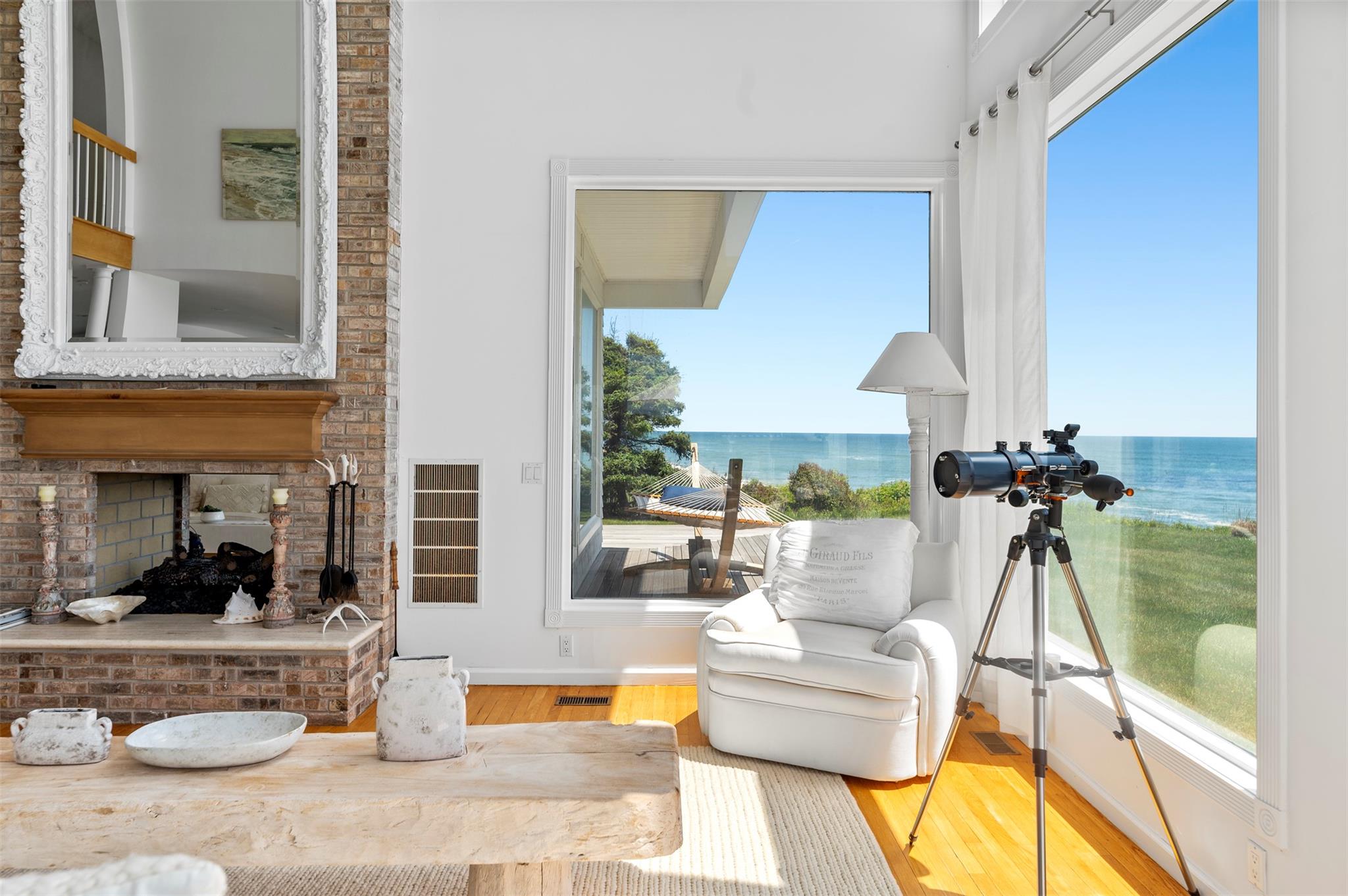 390 Old Montauk Highway, Montauk, NY 11954