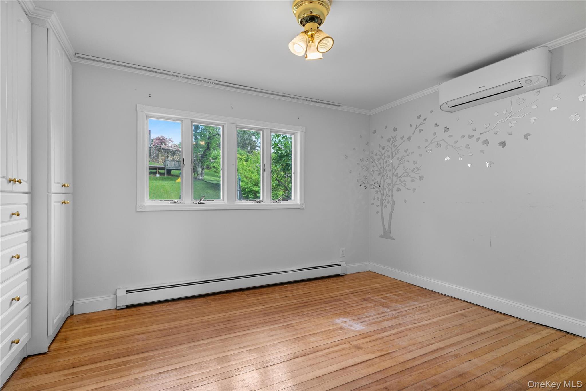 15 Scanlon Avenue, Florida, NY 10921