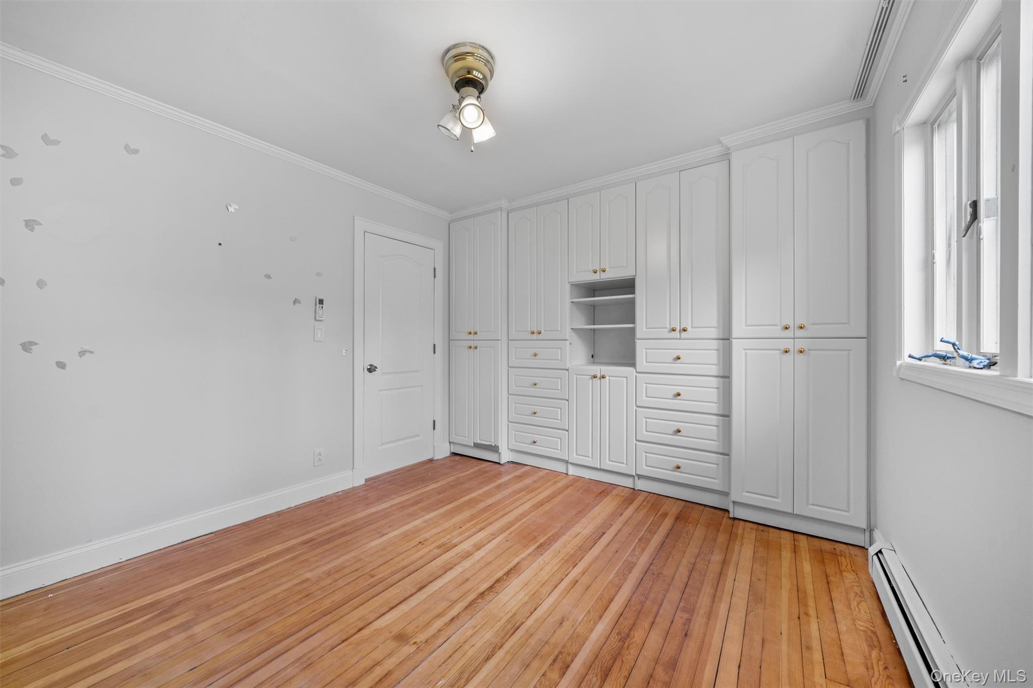 15 Scanlon Avenue, Florida, NY 10921