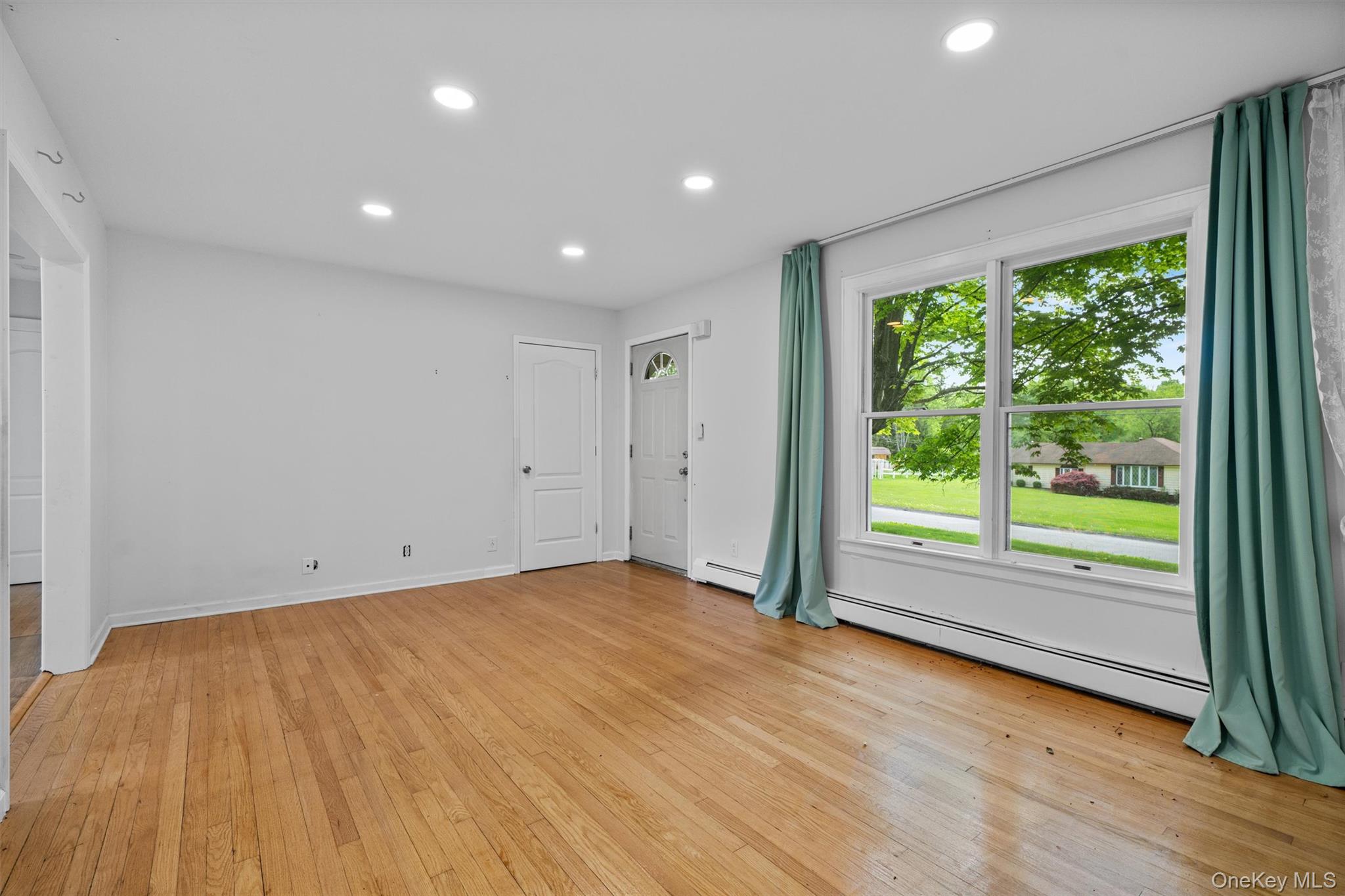 15 Scanlon Avenue, Florida, NY 10921